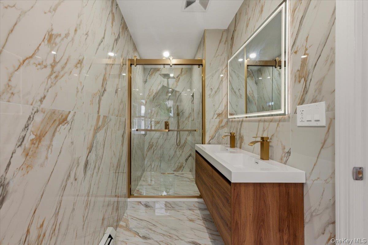 #17 photo, 1871 Relyea Drive, নাসাউ কাউন্টি Merrick , NY 11566