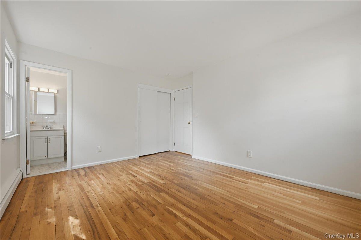 #12 photo, 7 Anchorage Road, Port Washington , NY 11050