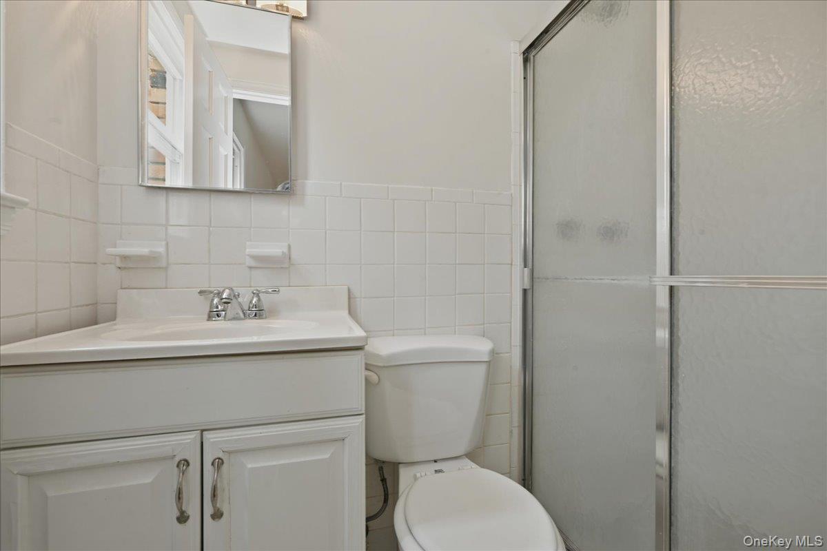 #13 photo, 7 Anchorage Road, Port Washington , NY 11050