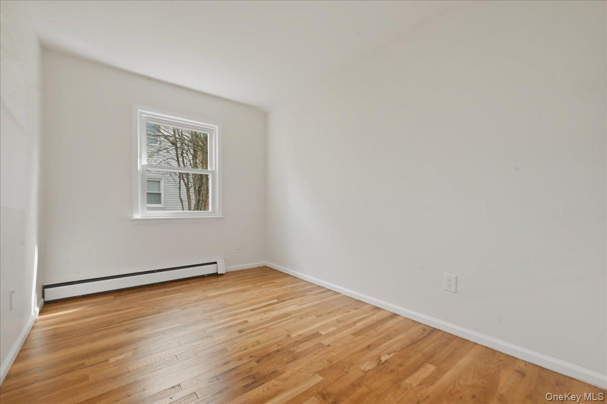 #17 photo, 7 Anchorage Road, Port Washington , NY 11050