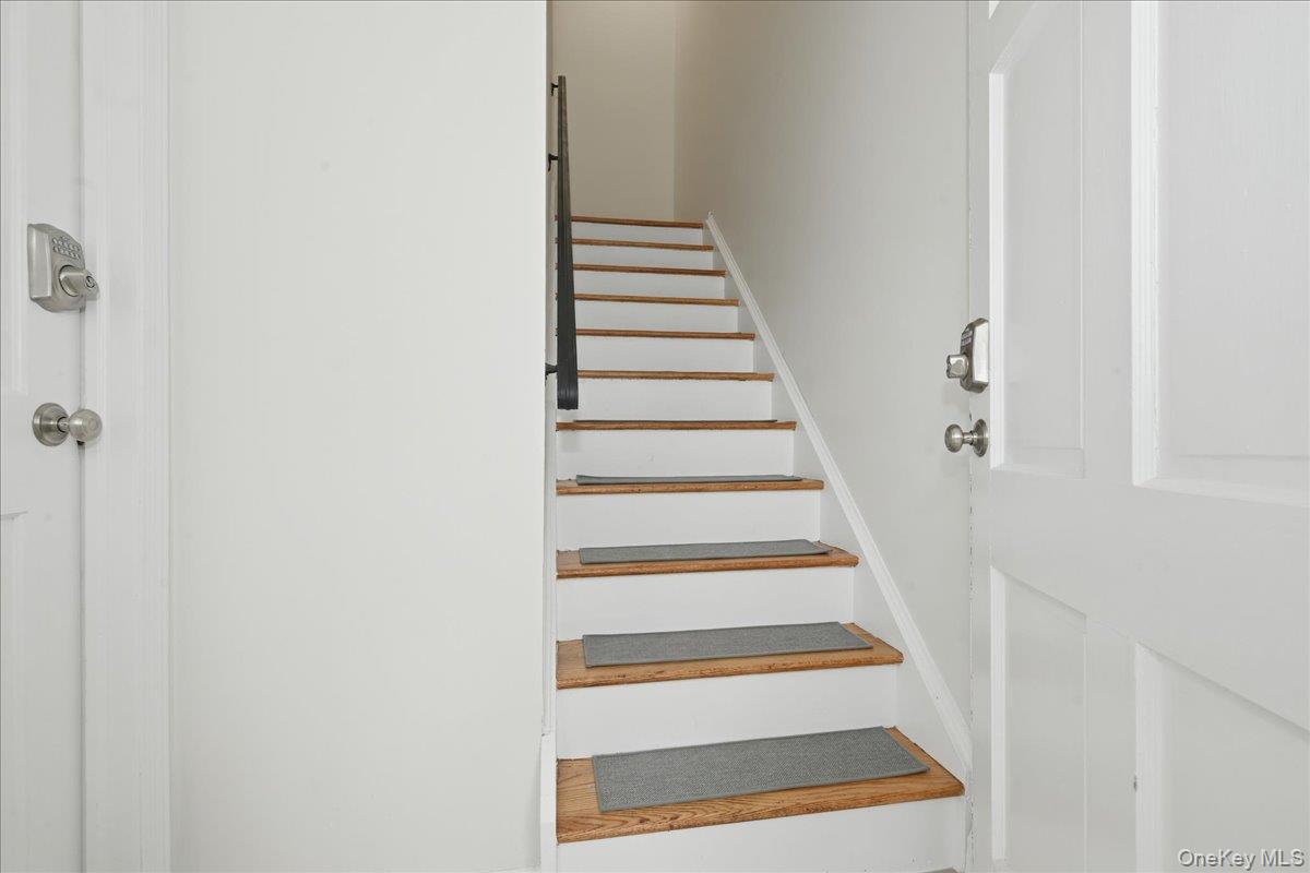 #20 photo, 7 Anchorage Road, Port Washington , NY 11050