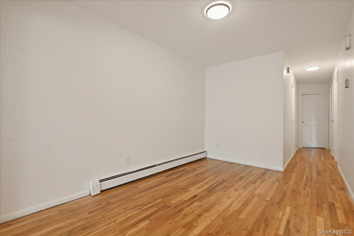 #6 photo, 7 Anchorage Road, Port Washington , NY 11050