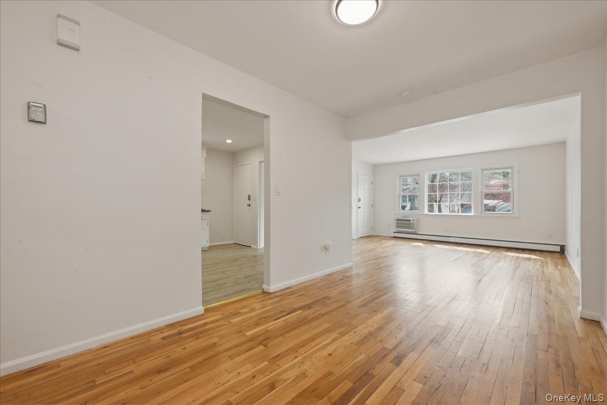 #7 photo, 7 Anchorage Road, Port Washington , NY 11050