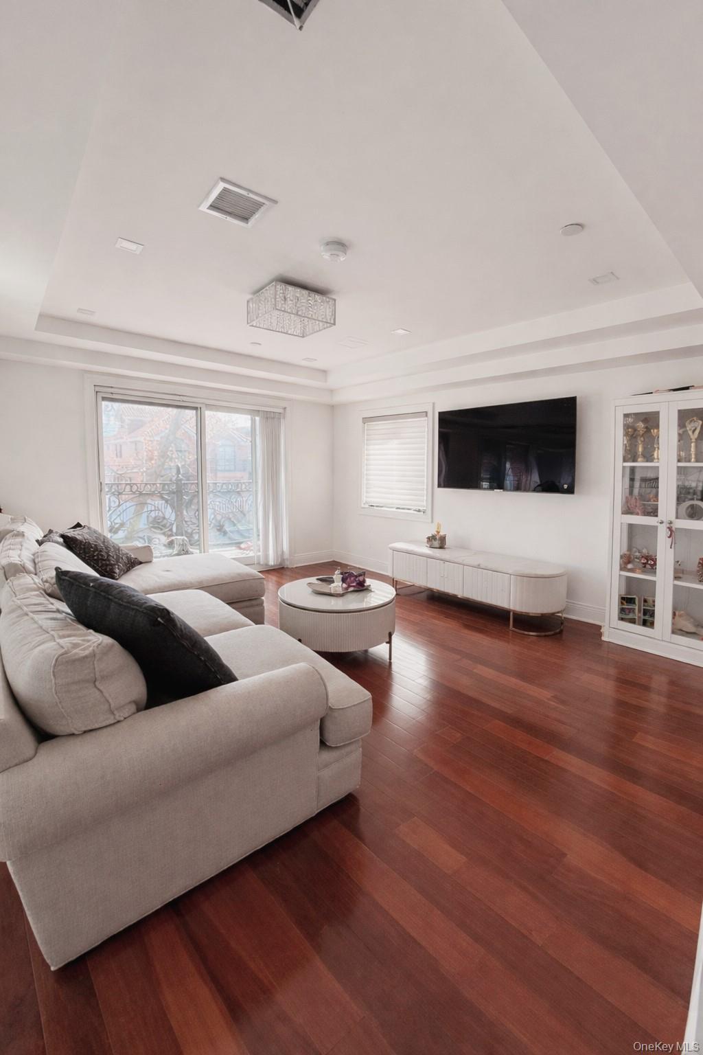 #5 photo, 147-25 18th Avenue, কুইন্‌স Whitestone , NY 11357