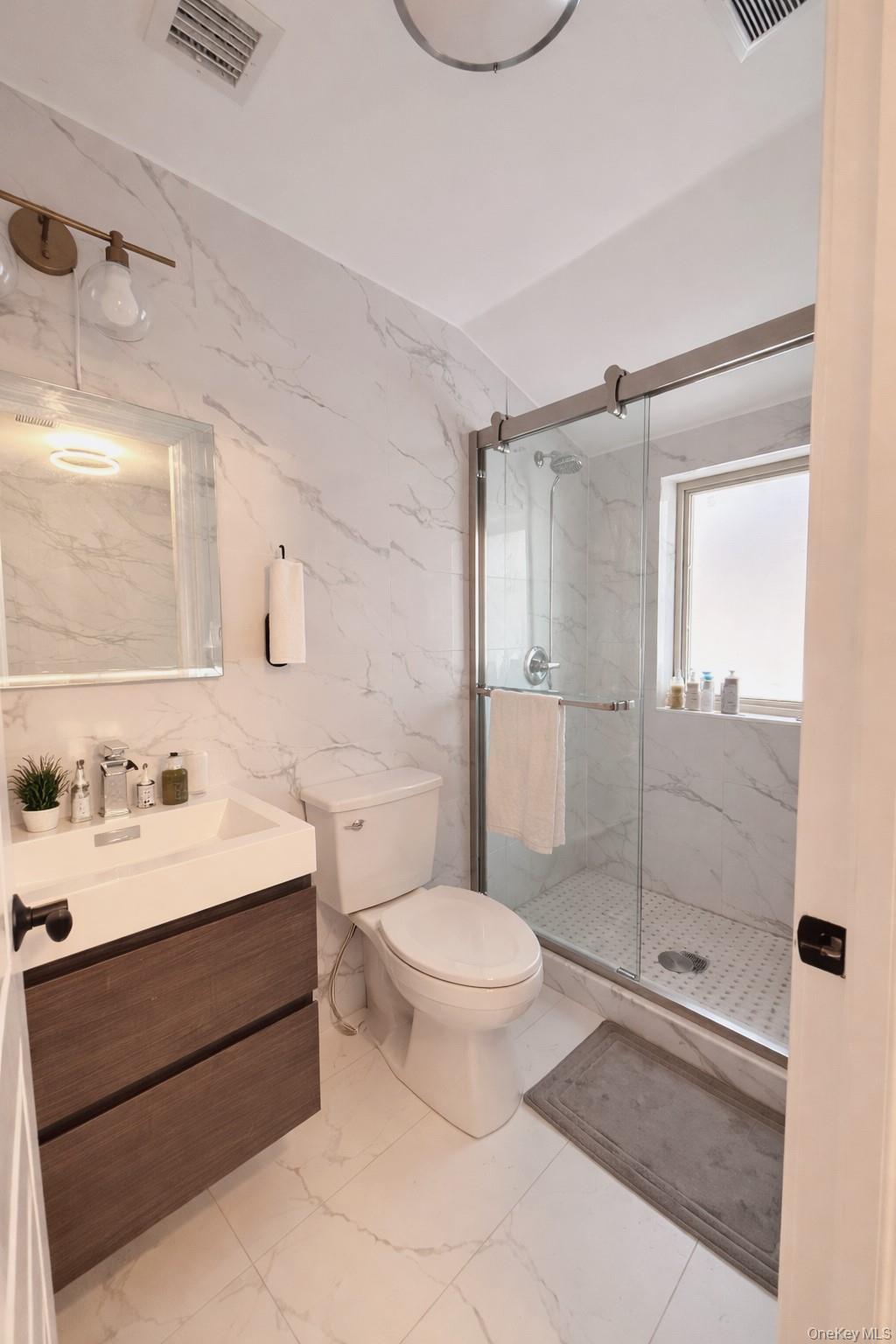 #8 photo, 147-25 18th Avenue, কুইন্‌স Whitestone , NY 11357