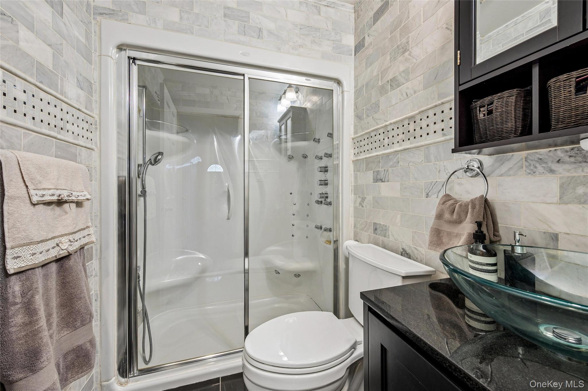 #15 photo, 3634 Summer Drive, নাসাউ কাউন্টি Wantagh , NY 11793