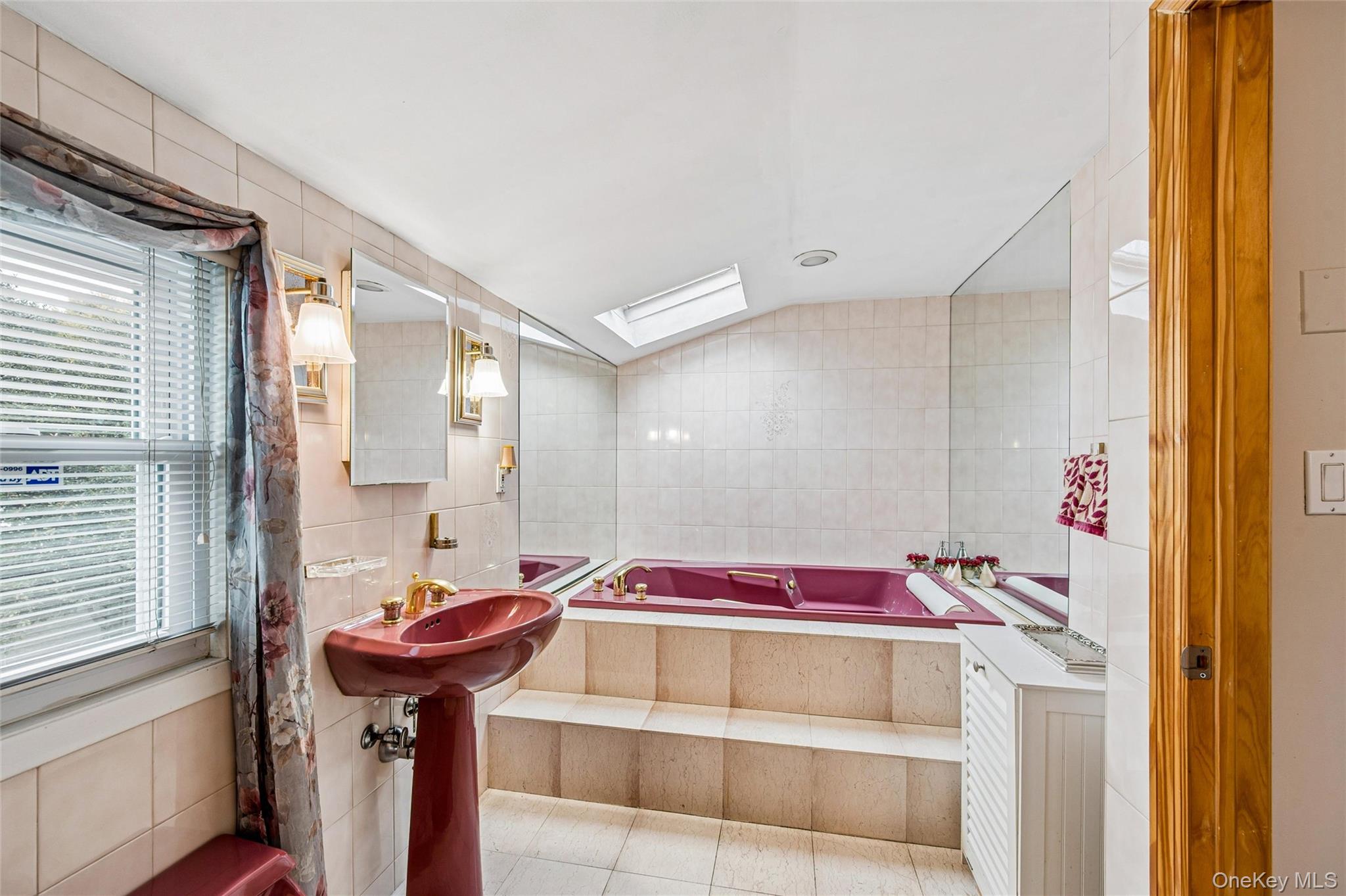 #19 photo, 3634 Summer Drive, নাসাউ কাউন্টি Wantagh , NY 11793