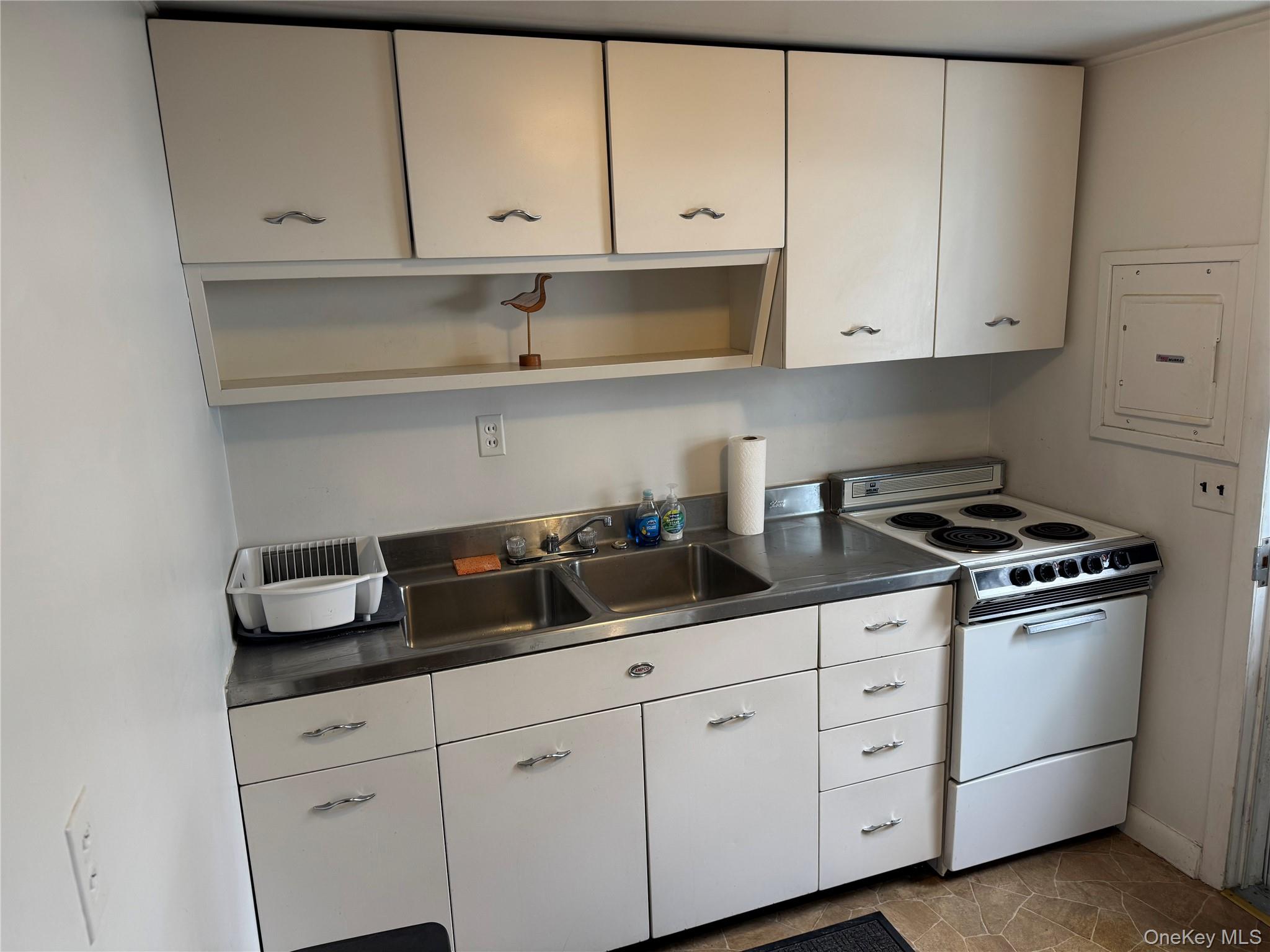 #9 photo, 44 Cedar Drive, Саффолк ‖ Miller Place , NY 11764