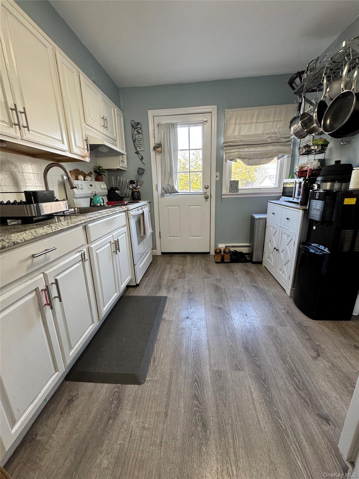 #3 photo, 140 N 21st Street, সাফোক কাউন্টি Wyandanch , NY 11798