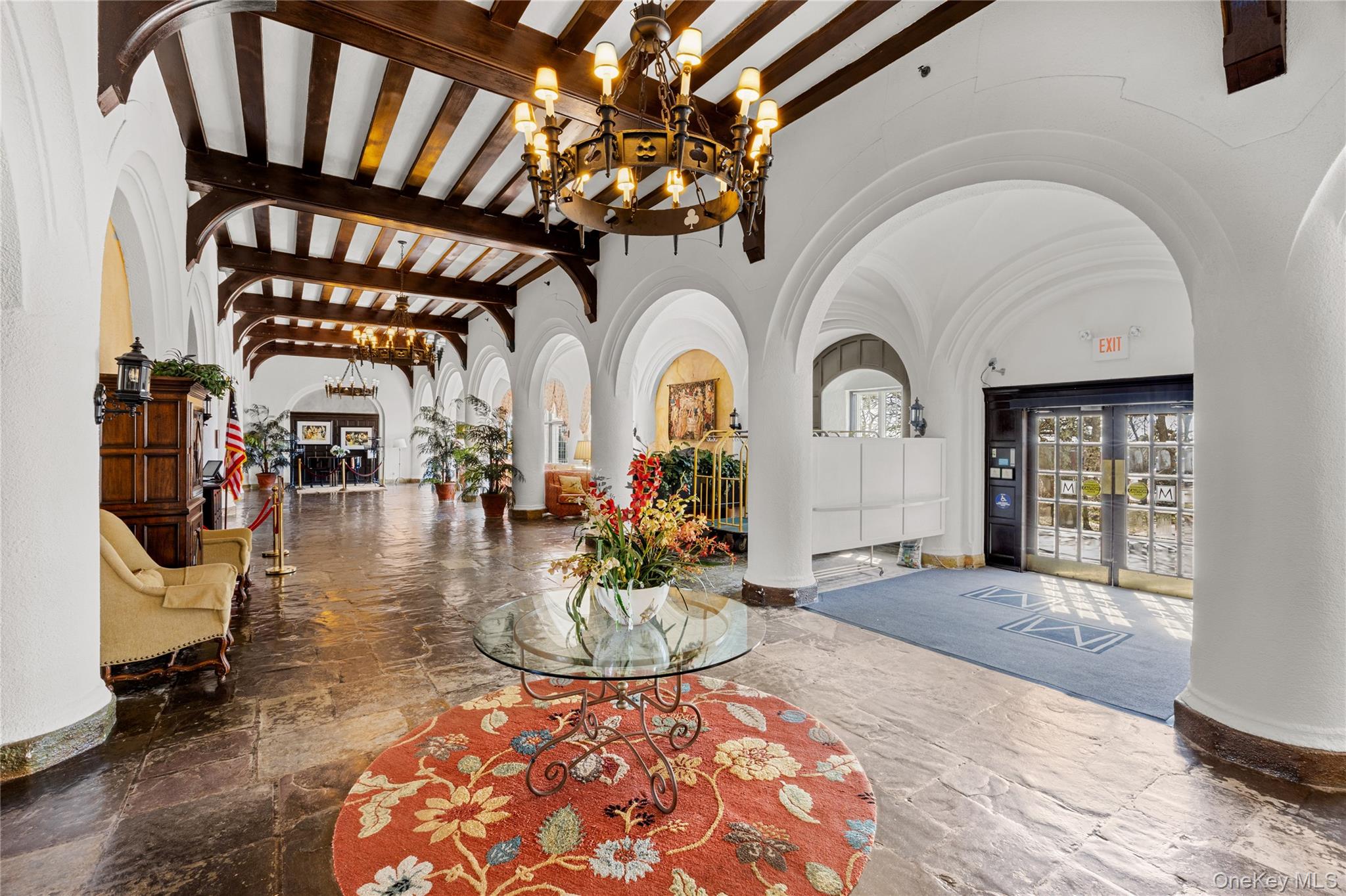 #1 photo, 236 Edgemere Street, 롱 아일랜드 Montauk , NY 11954