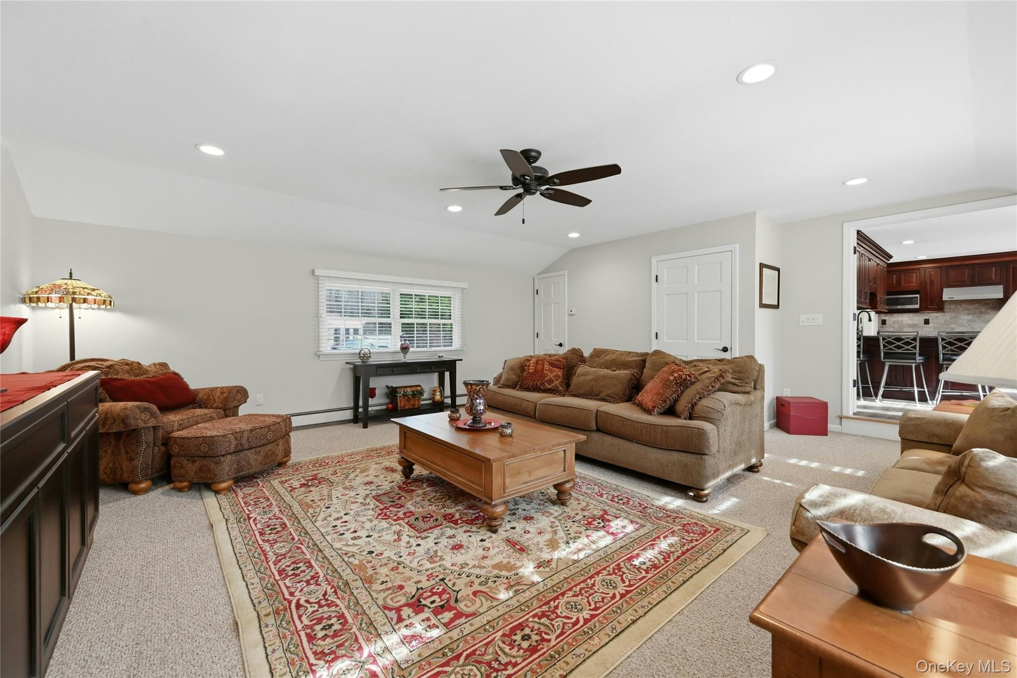 #14 photo, 8 Kemswick Drive, সাফোক কাউন্টি Stony Brook , NY 11790