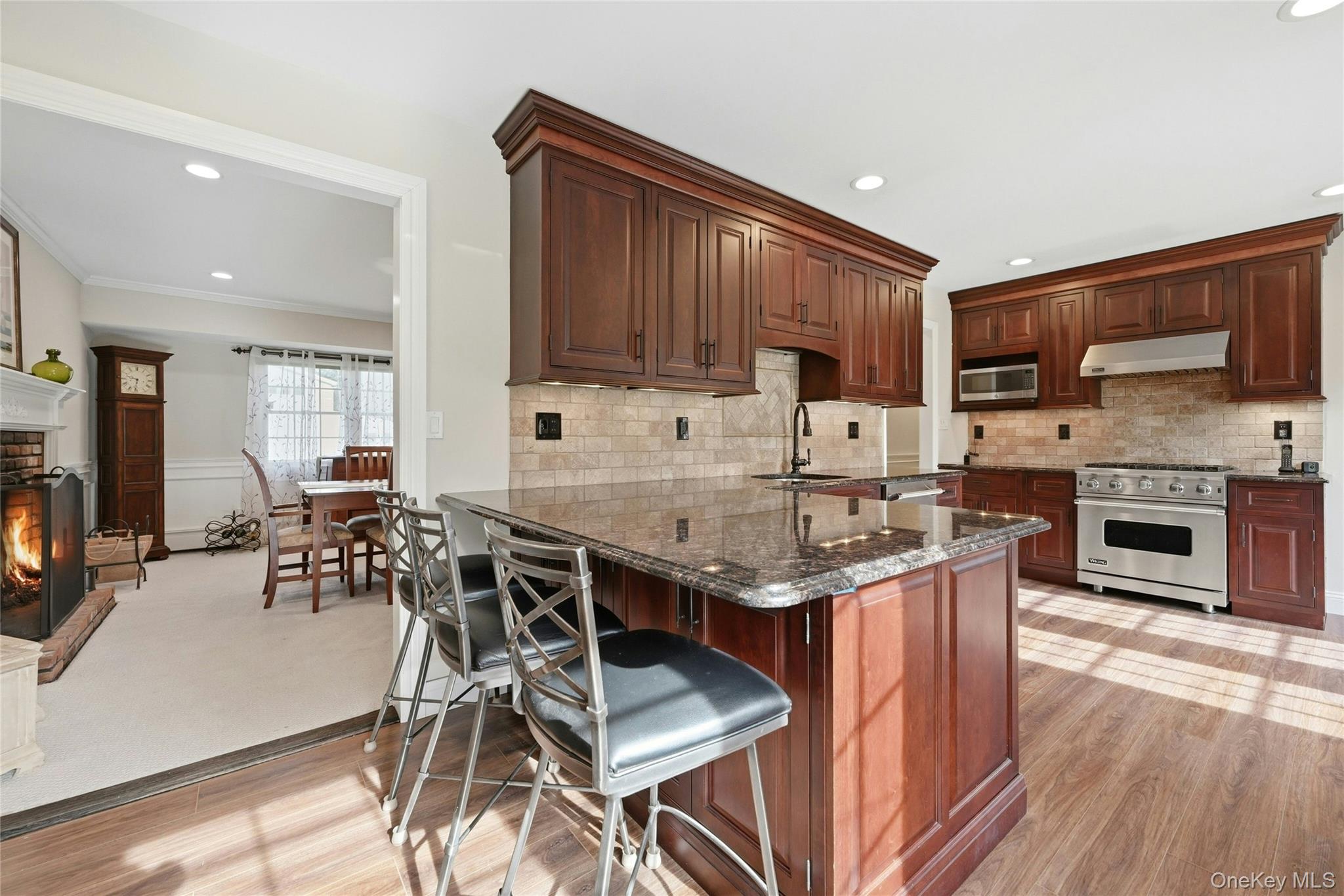 #15 photo, 8 Kemswick Drive, সাফোক কাউন্টি Stony Brook , NY 11790