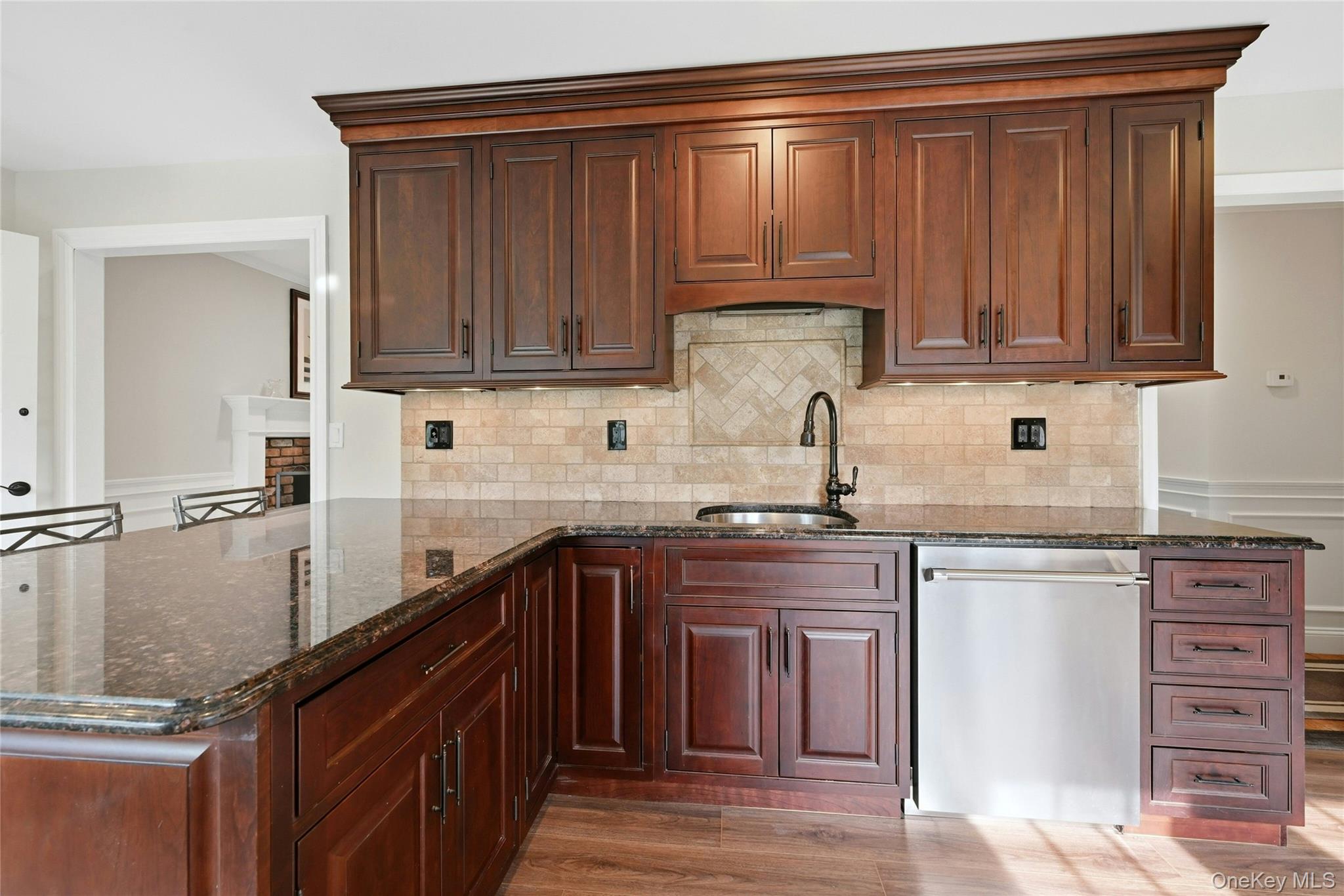 #18 photo, 8 Kemswick Drive, সাফোক কাউন্টি Stony Brook , NY 11790