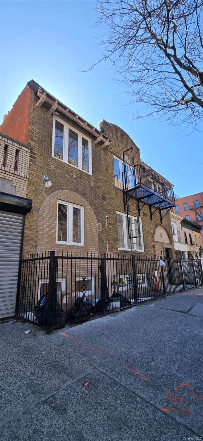 #2 photo, 2366 Davidson Avenue, ব্রঙ্কস Bronx , NY 10468