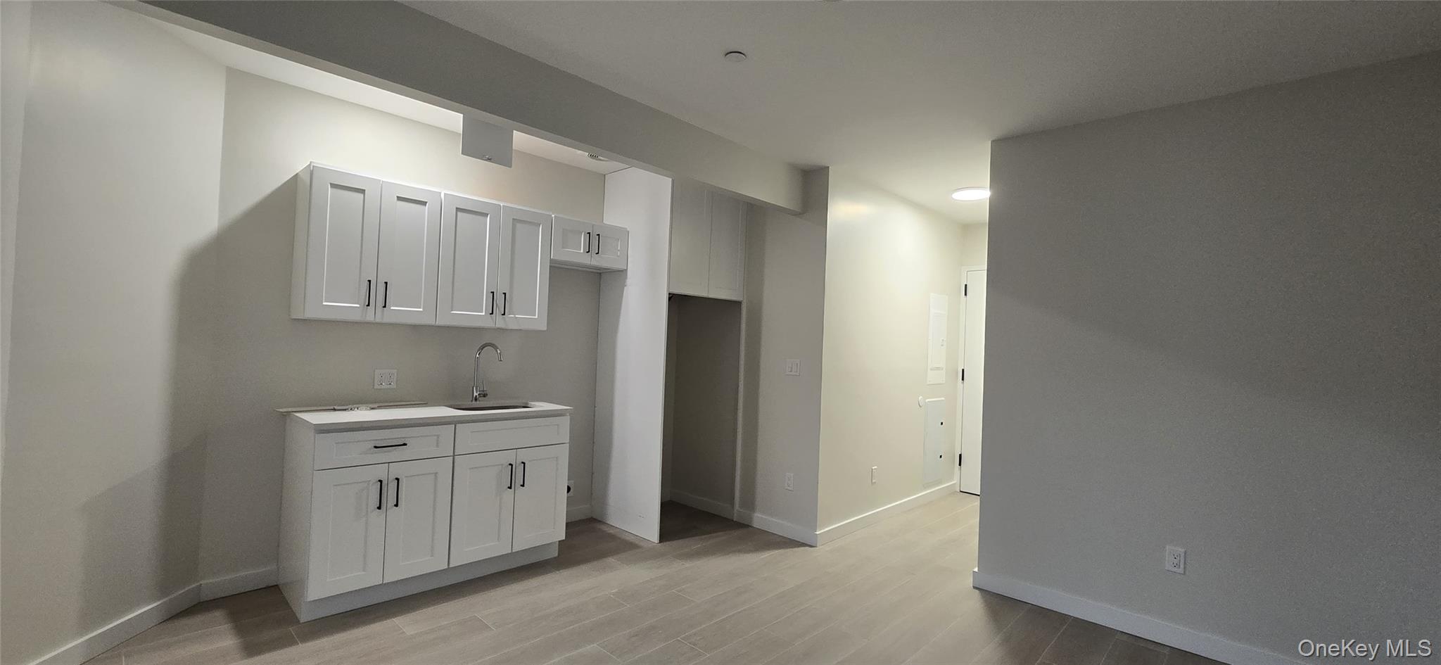 #3 photo, 2366 Davidson Avenue, ব্রঙ্কস Bronx , NY 10468