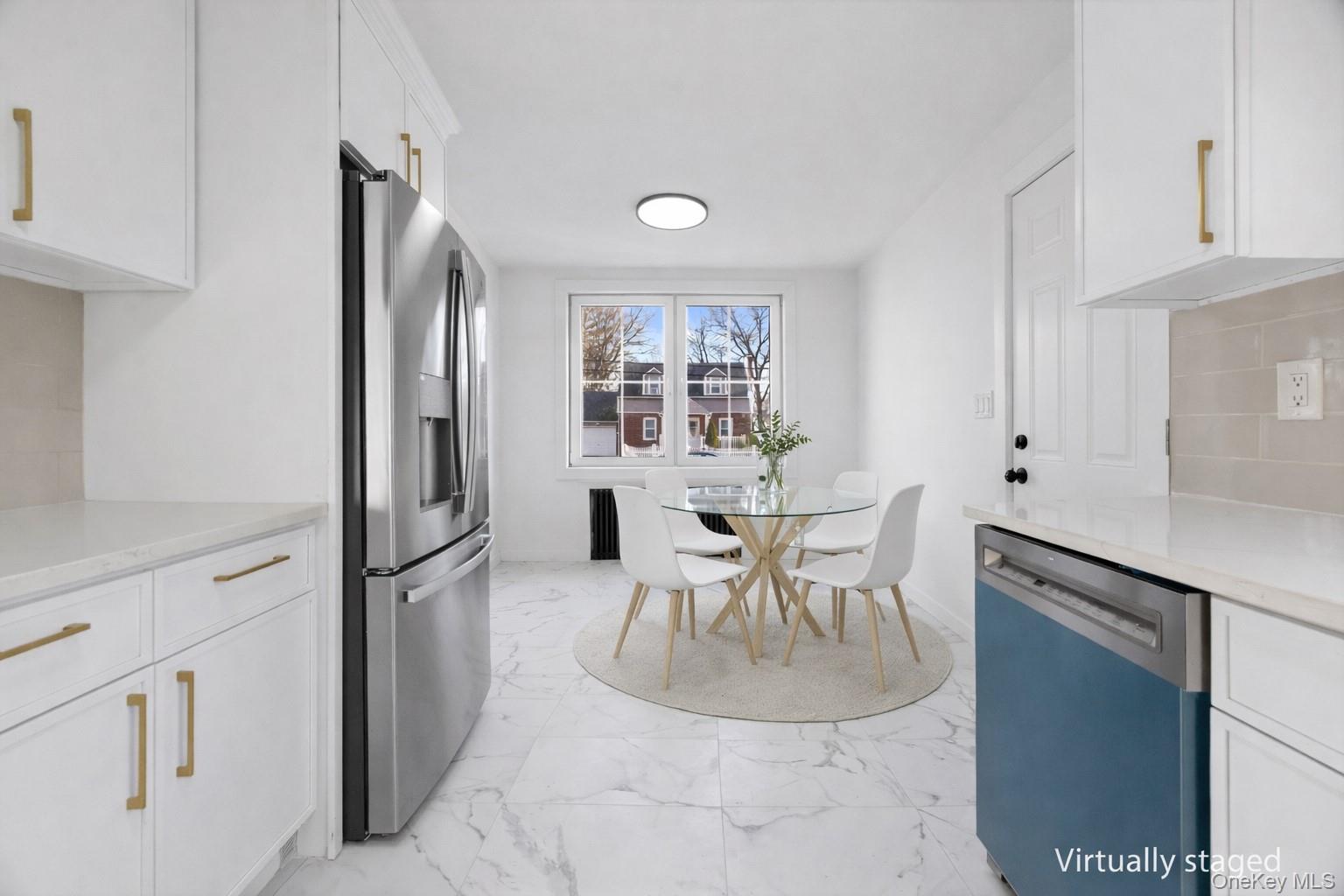 #4 photo, 119 E Pennywood Avenue, Roosevelt , NY 11575