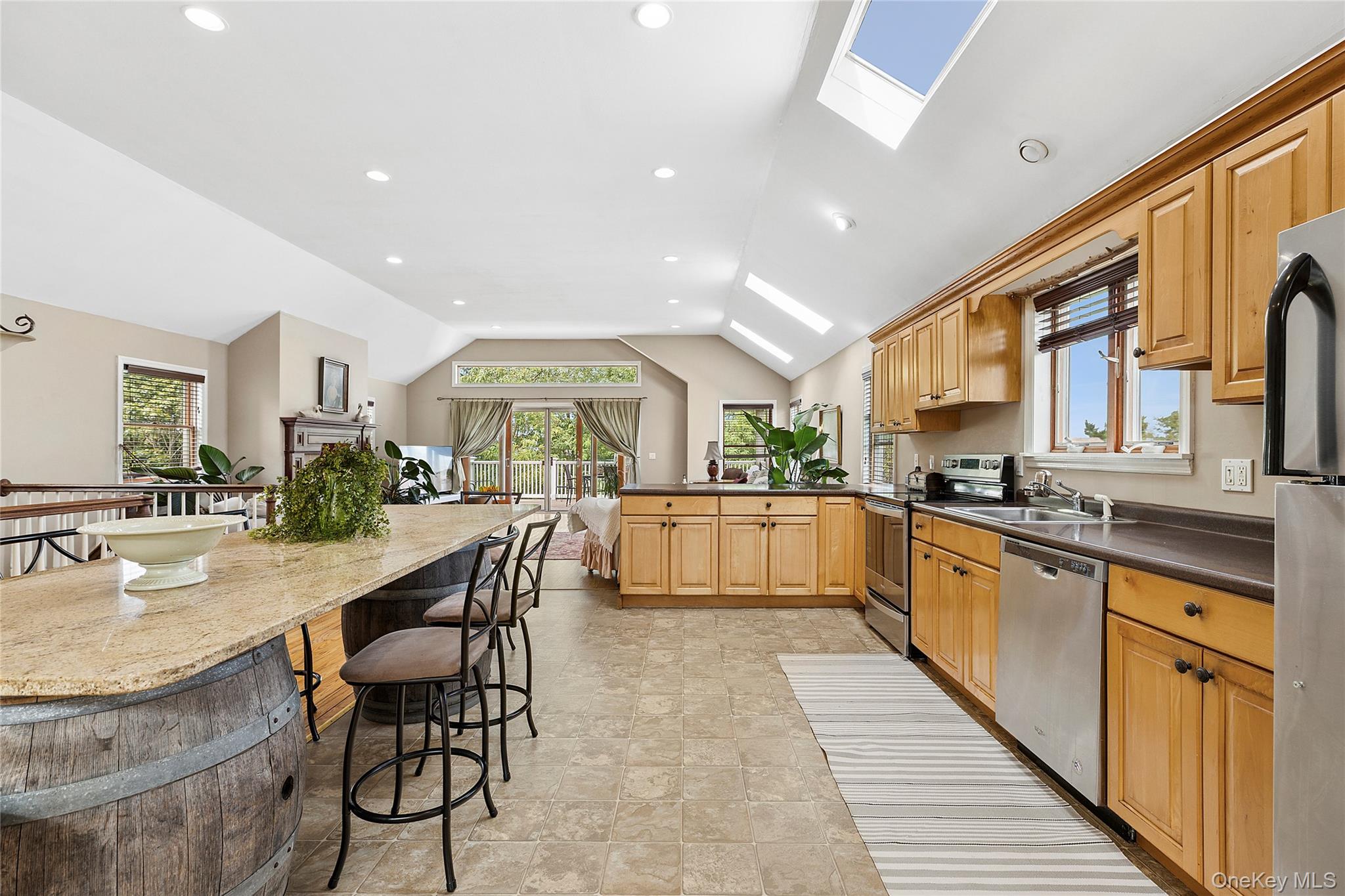 #10 photo, 155 2nd Avenue, 롱 아일랜드 Peconic , NY 11958