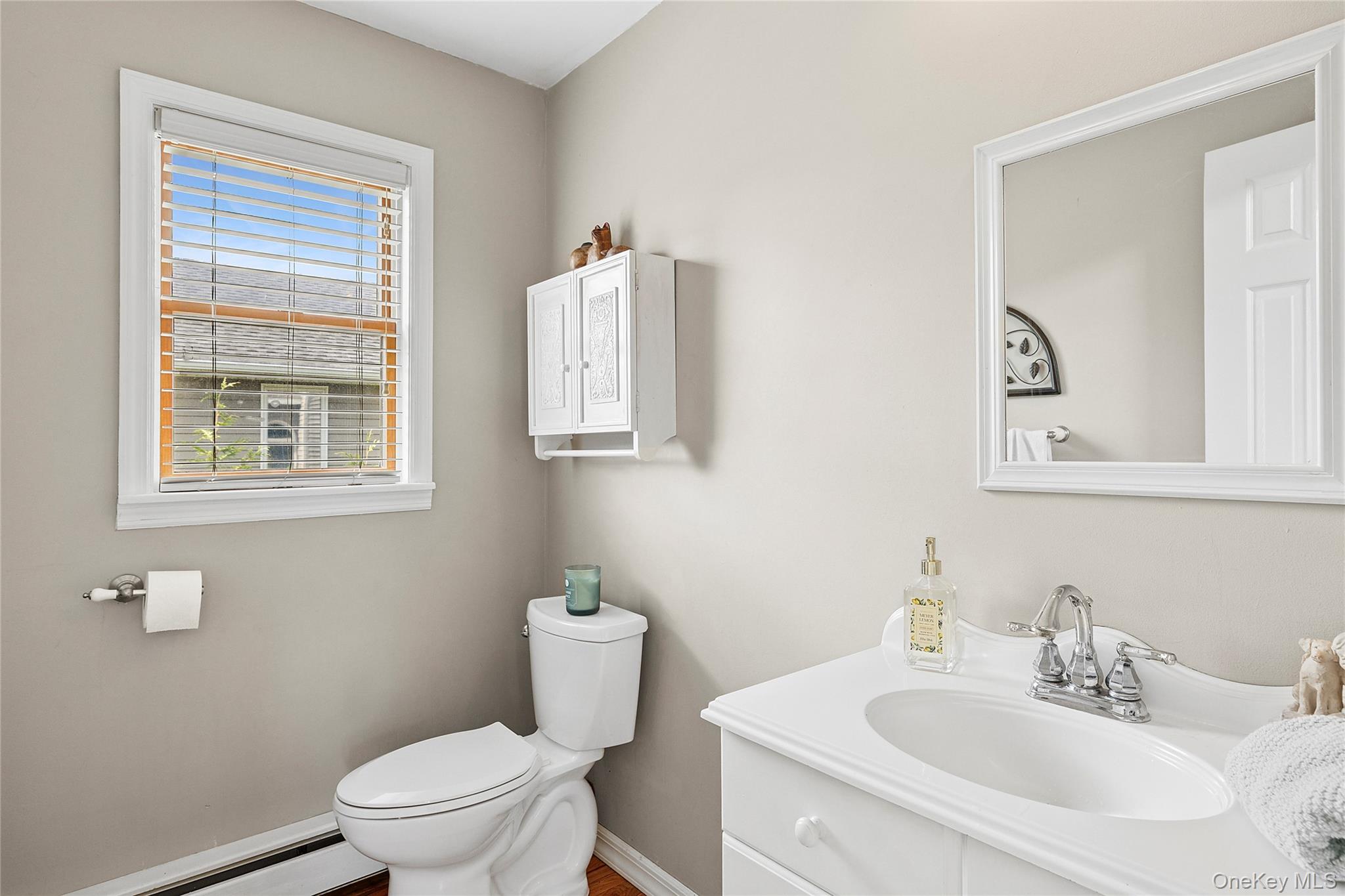 #15 photo, 155 2nd Avenue, 롱 아일랜드 Peconic , NY 11958