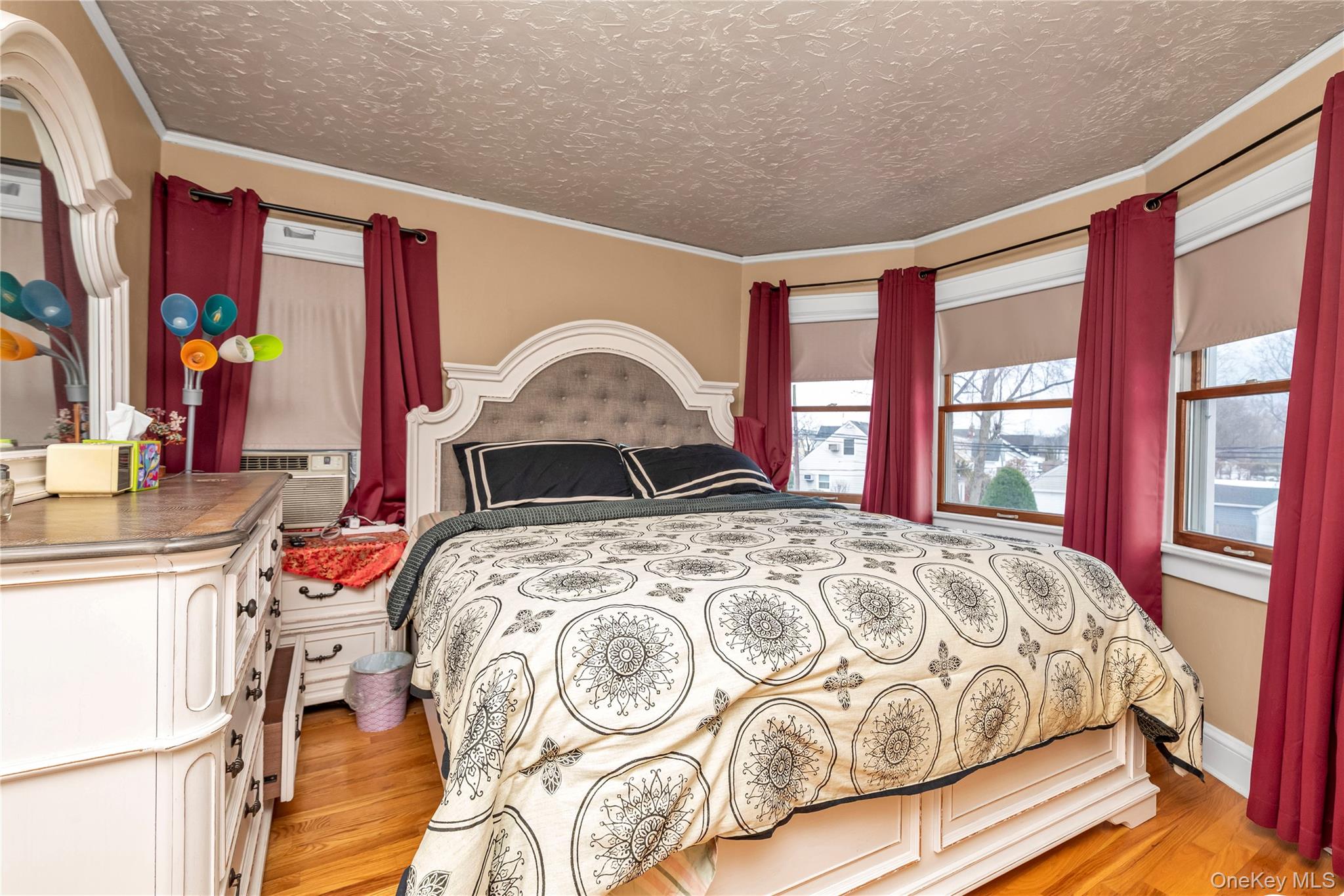 #12 photo, 69 Forest Avenue, নাসাউ কাউন্টি Valley Stream , NY 11581