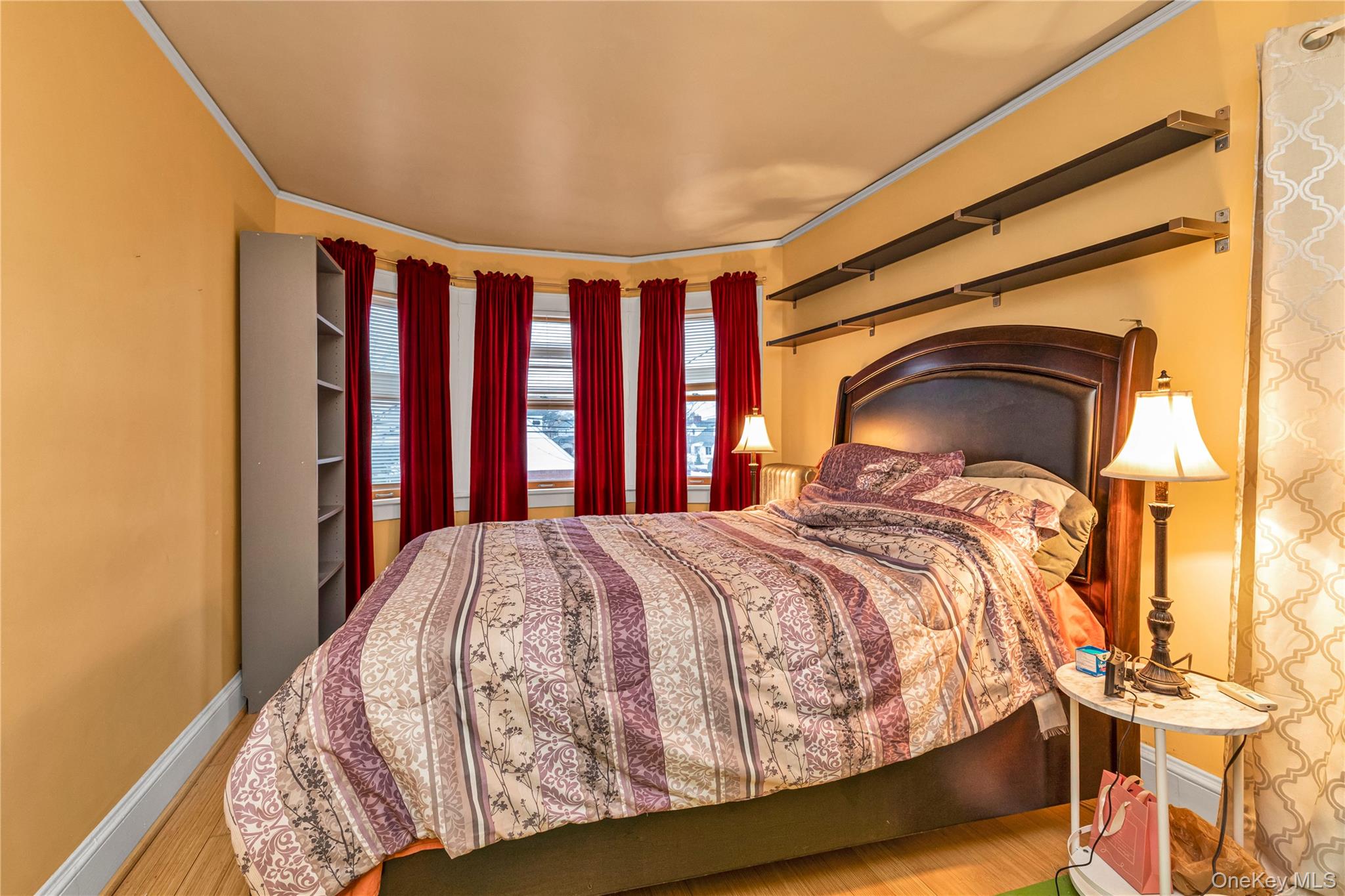 #13 photo, 69 Forest Avenue, নাসাউ কাউন্টি Valley Stream , NY 11581