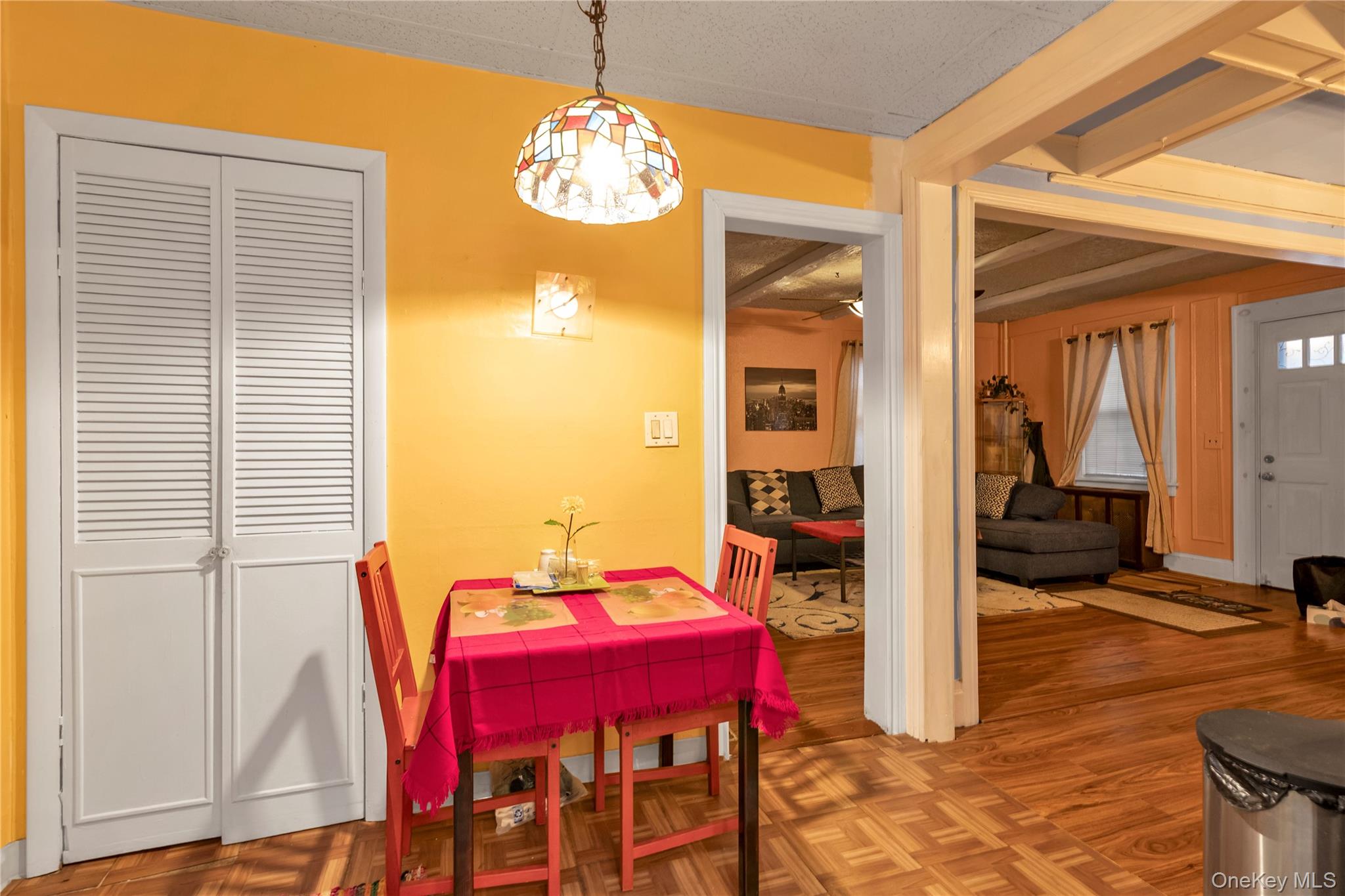 #9 photo, 69 Forest Avenue, নাসাউ কাউন্টি Valley Stream , NY 11581