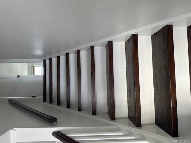 #2 photo, 106 Bregman Avenue, নাসাউ কাউন্টি New Hyde Park , NY 11040