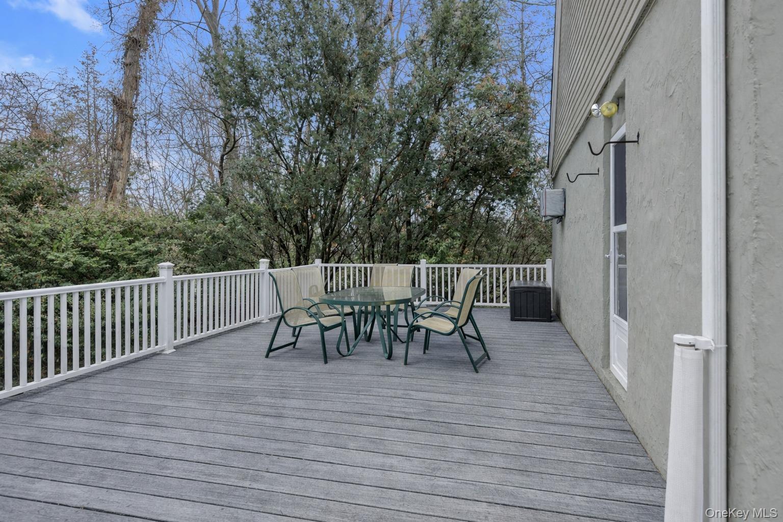 #15 photo, 72 Daly Road, সাফোক কাউন্টি East Northport , NY 11731