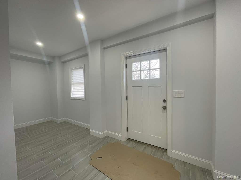 #2 photo, 22 Colonial Avenue, নাসাউ কাউন্টি Freeport , NY 11520