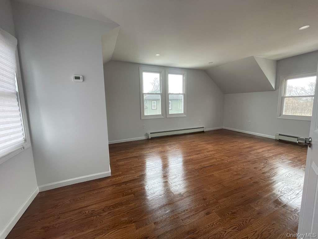 #8 photo, 22 Colonial Avenue, নাসাউ কাউন্টি Freeport , NY 11520