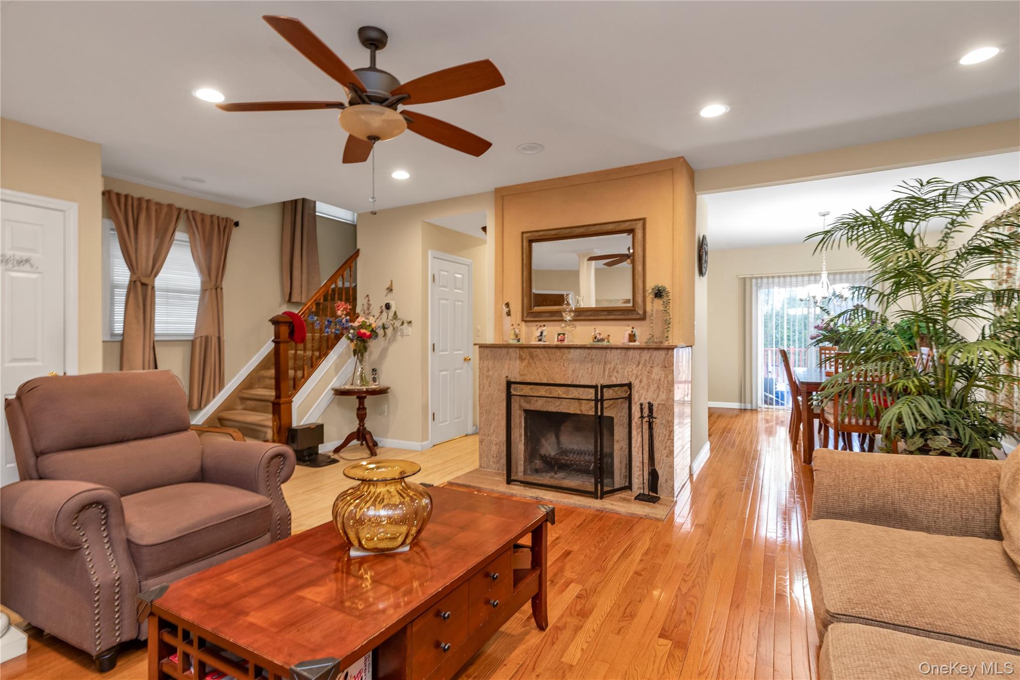 #2 photo, 92-24 219th Street, কুইন্‌স Queens Village , NY 11428