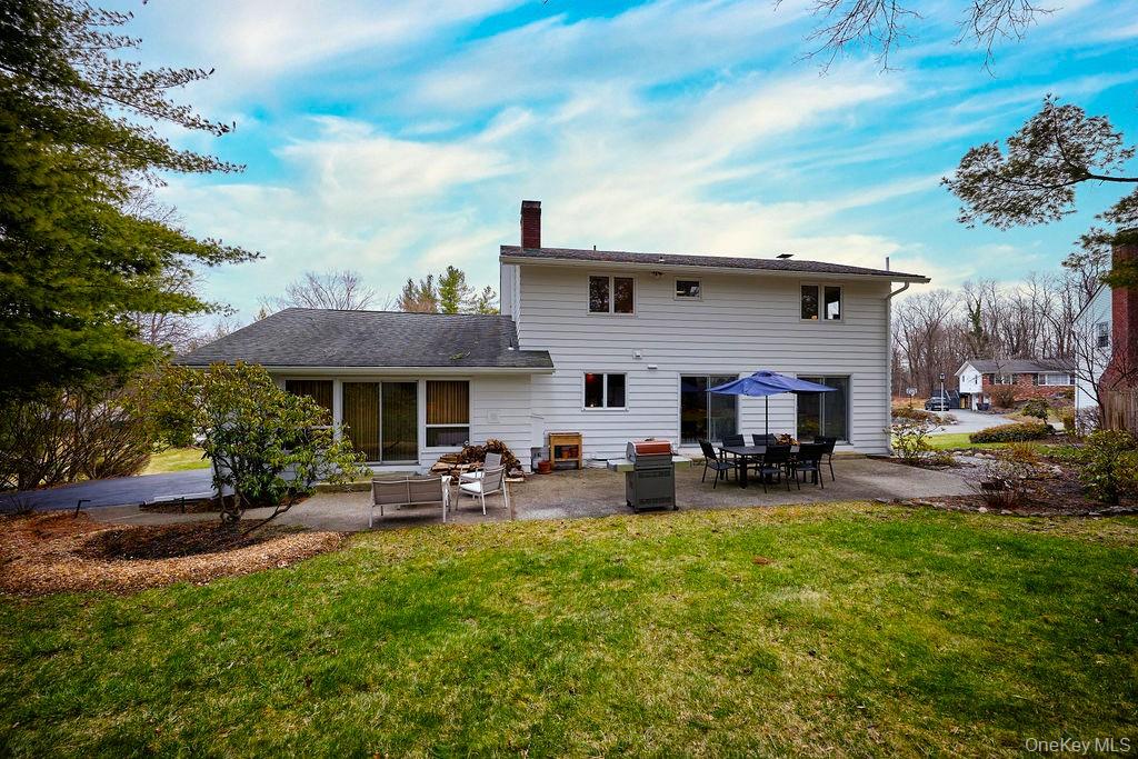 #3 photo, 42 Thornwood Drive, Poughkeepsie , NY 12603