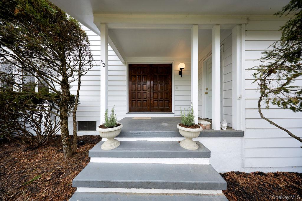 #6 photo, 42 Thornwood Drive, Poughkeepsie , NY 12603