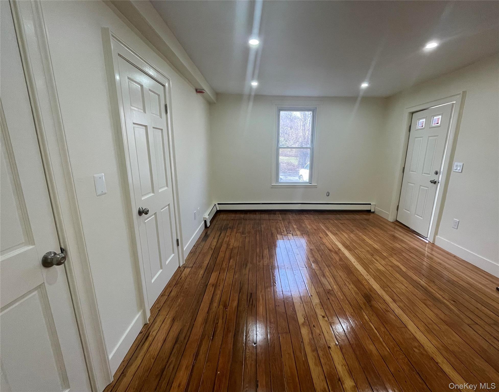 #4 photo, 1748 Route 6, Carmel , NY 10512