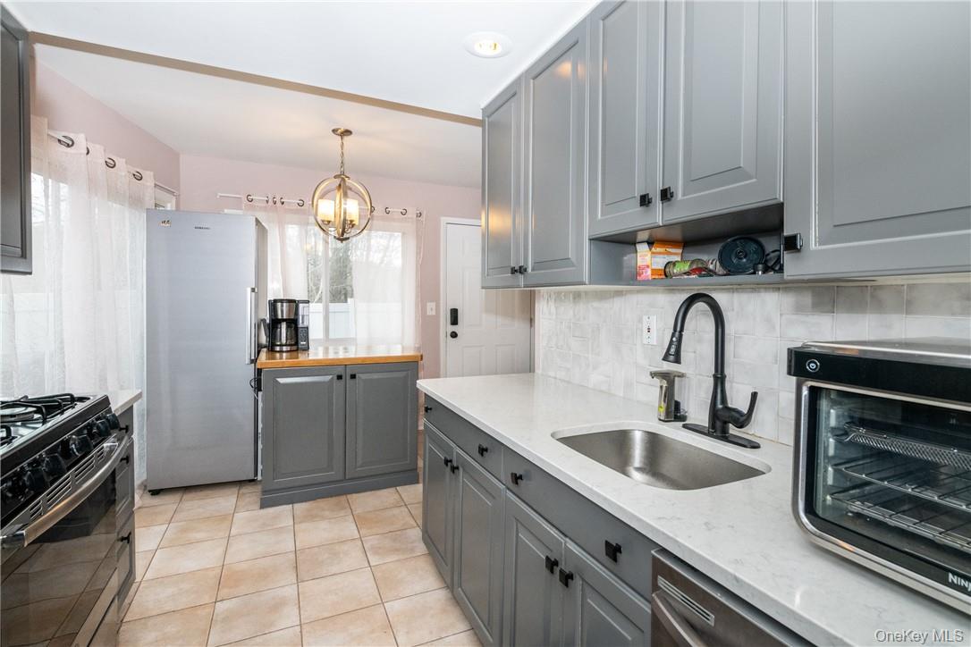 #5 photo, 25 Barker Street, Mount Kisco , NY 10549