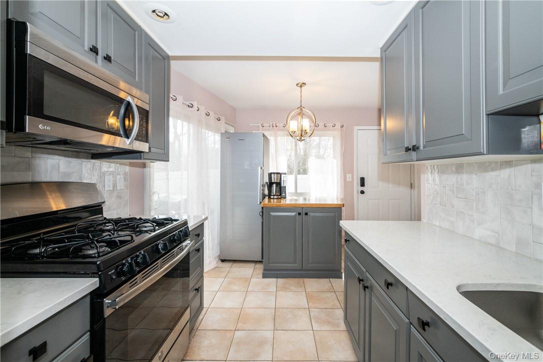 #6 photo, 25 Barker Street, Mount Kisco , NY 10549