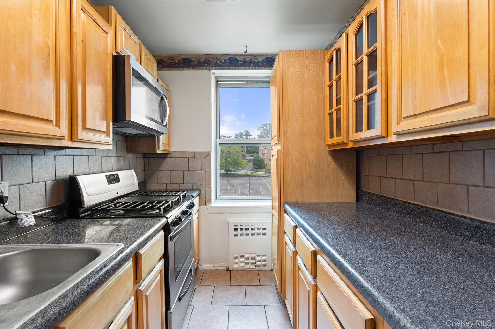 #4 photo, 300 N Broadway, Yonkers , NY 10710