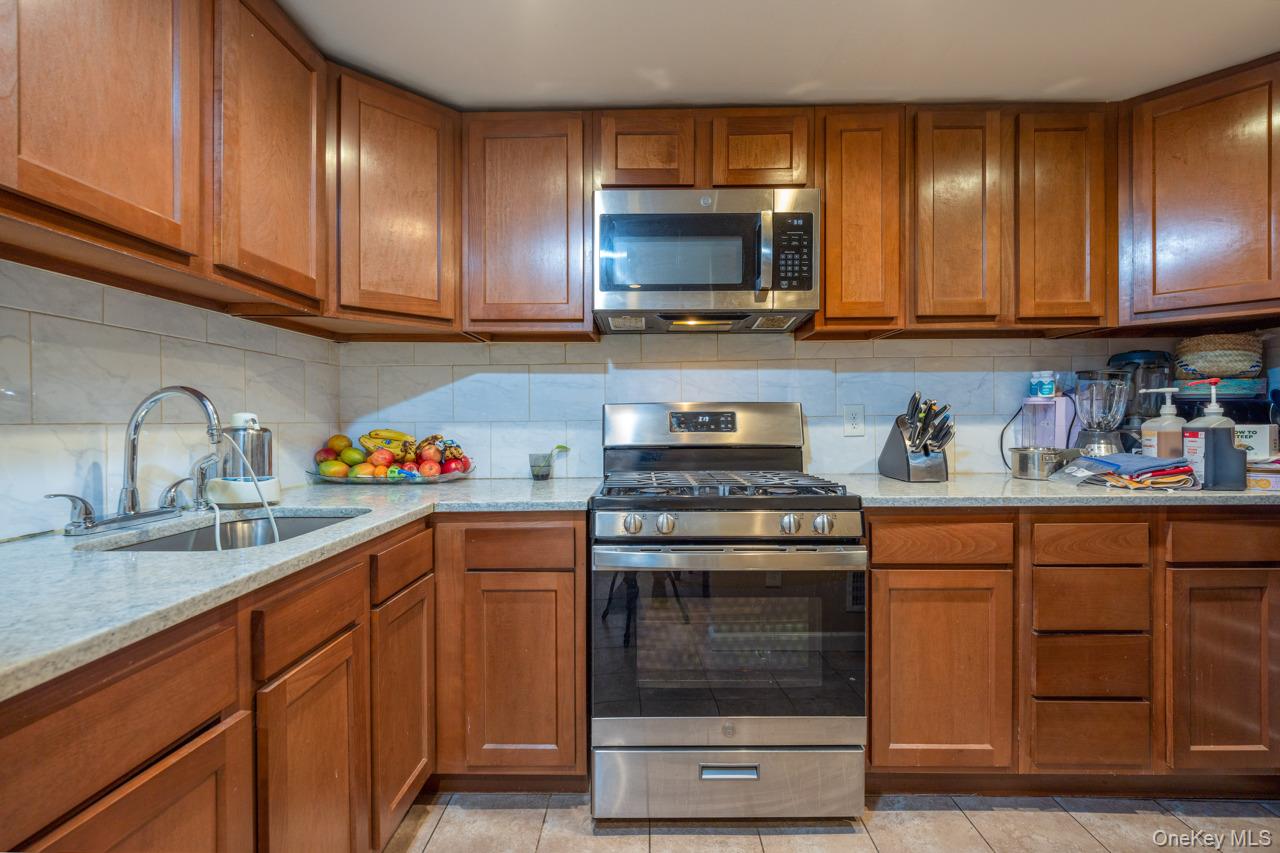 #11 photo, 280 1st Street, Newburgh , NY 12550