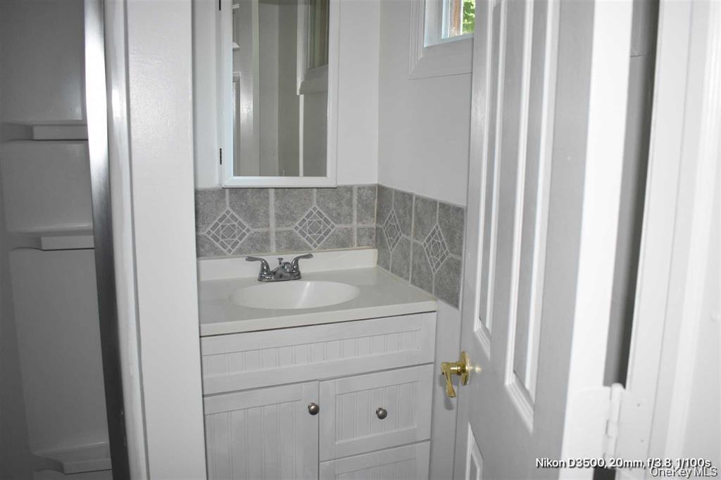 #4 photo, 571 South Street, Highland , NY 12528