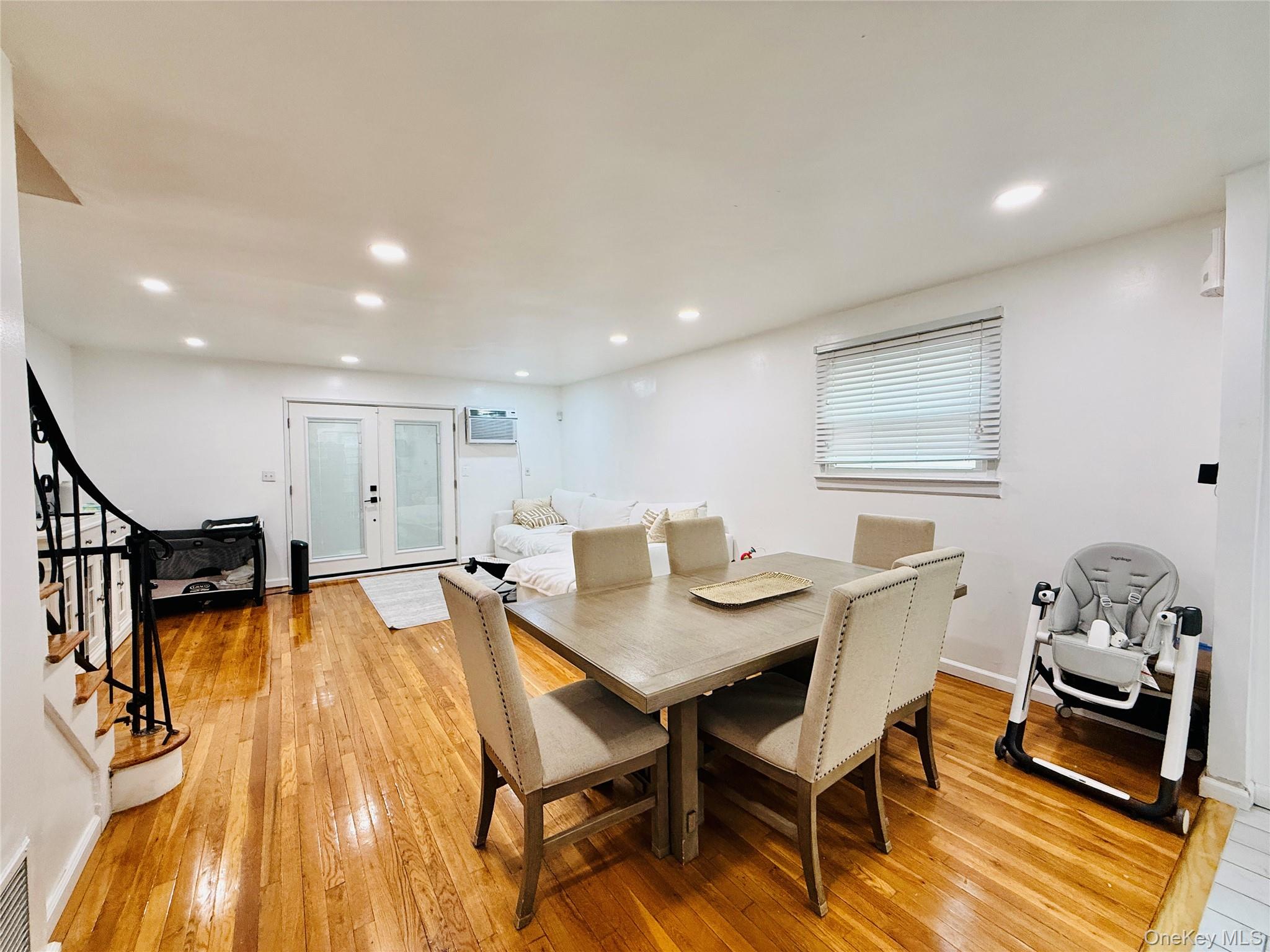 #5 photo, 1663 Waring Avenue, ব্রঙ্কস Bronx , NY 10469