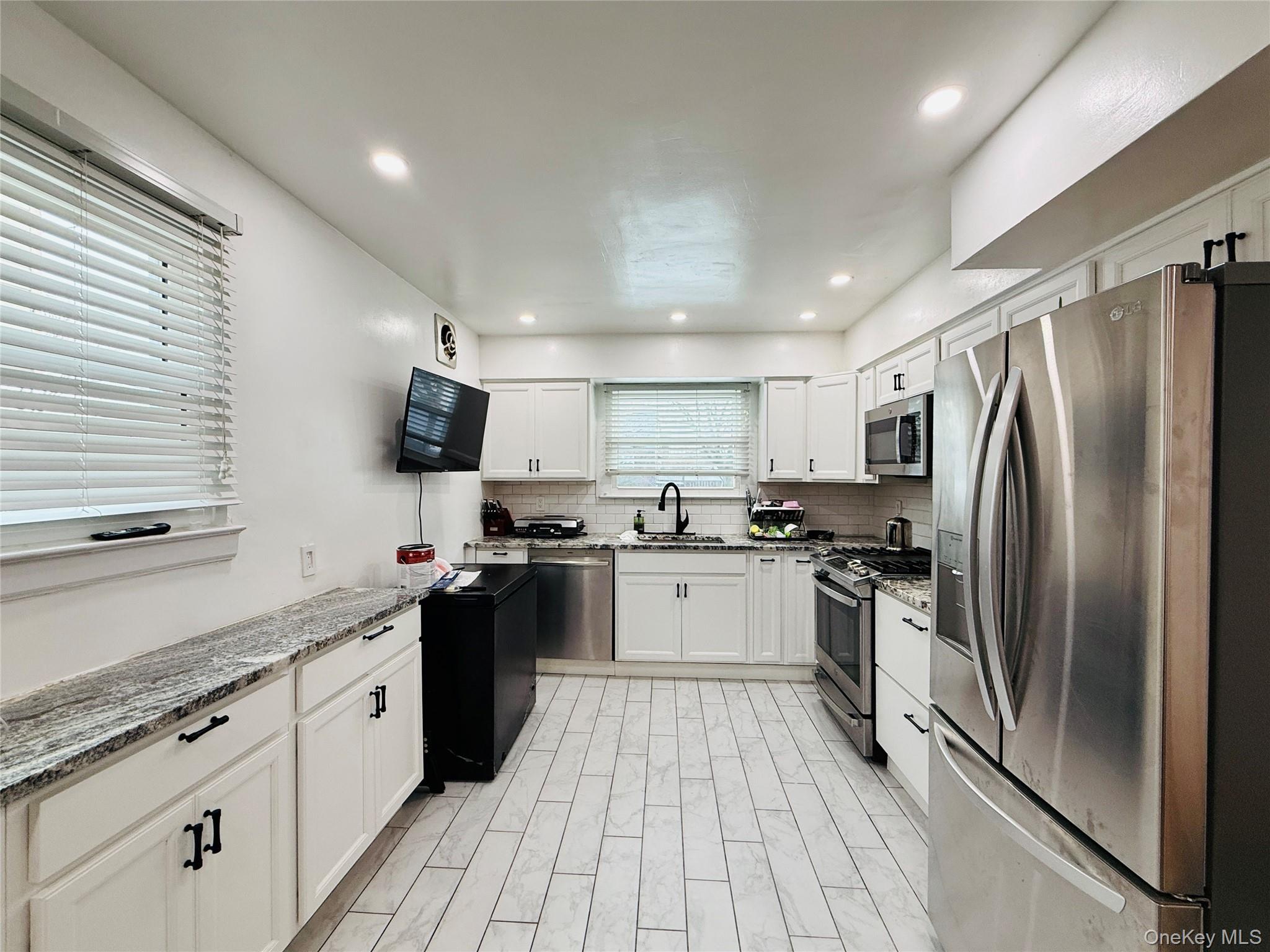 #7 photo, 1663 Waring Avenue, ব্রঙ্কস Bronx , NY 10469