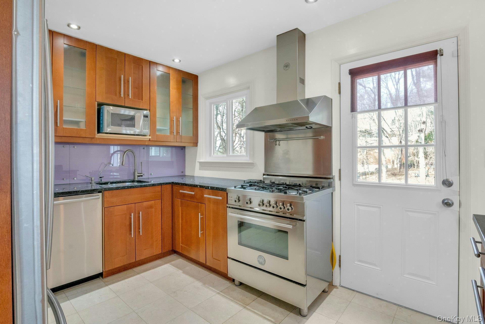 #12 photo, 9 Virginia Avenue, Dobbs Ferry , NY 10522