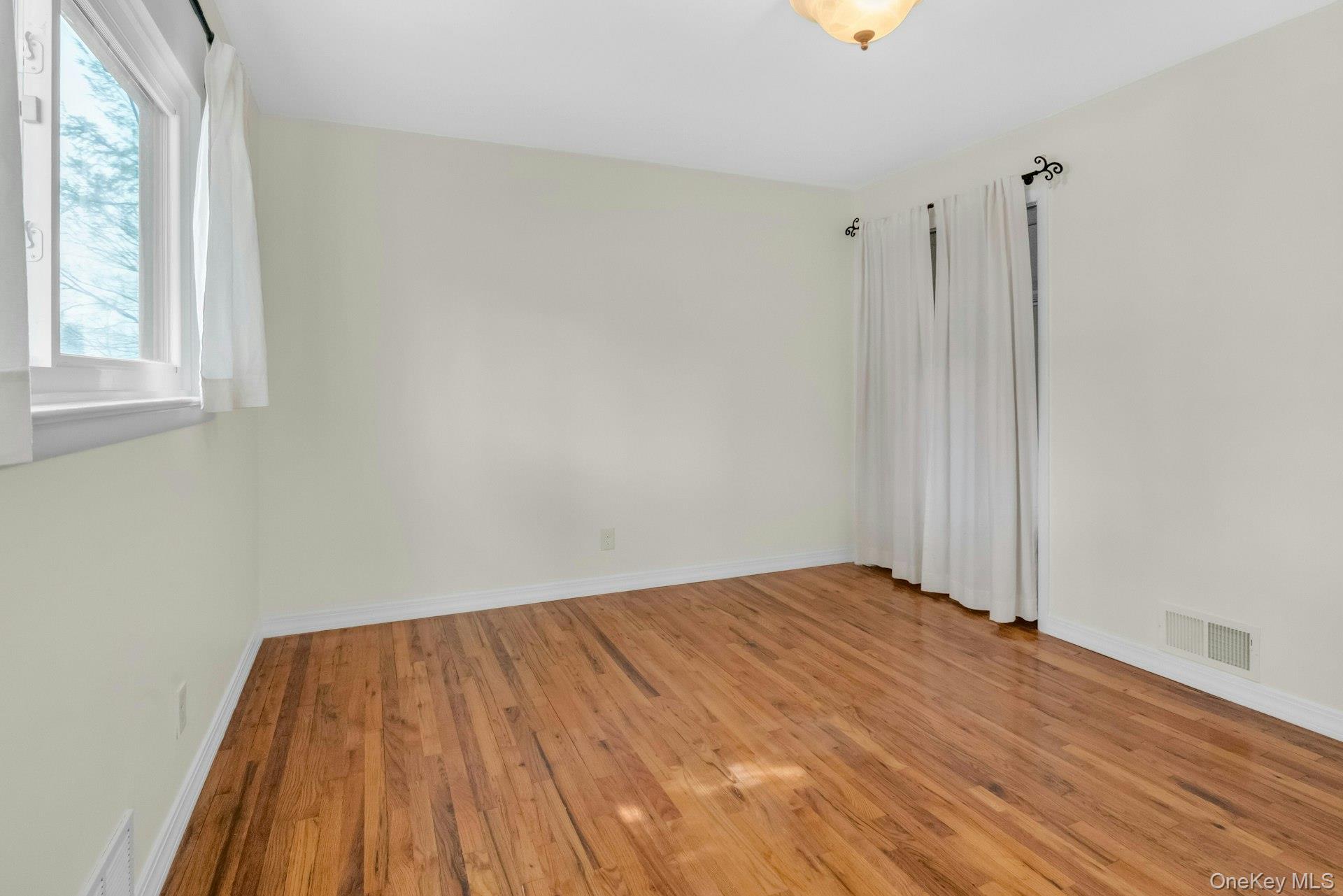 #17 photo, 9 Virginia Avenue, Dobbs Ferry , NY 10522