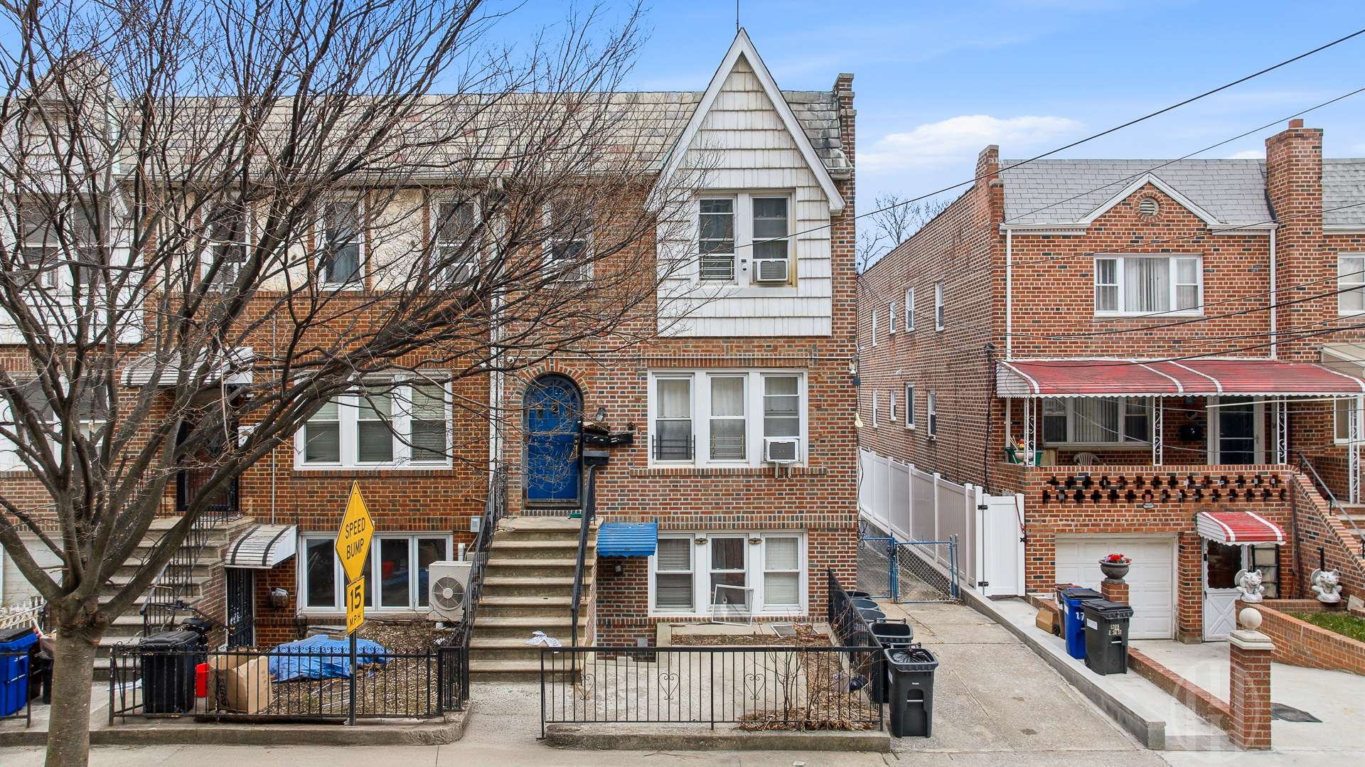 #1 photo, 1707 E 34th Street, הברונקס Marine Park , NY 11234