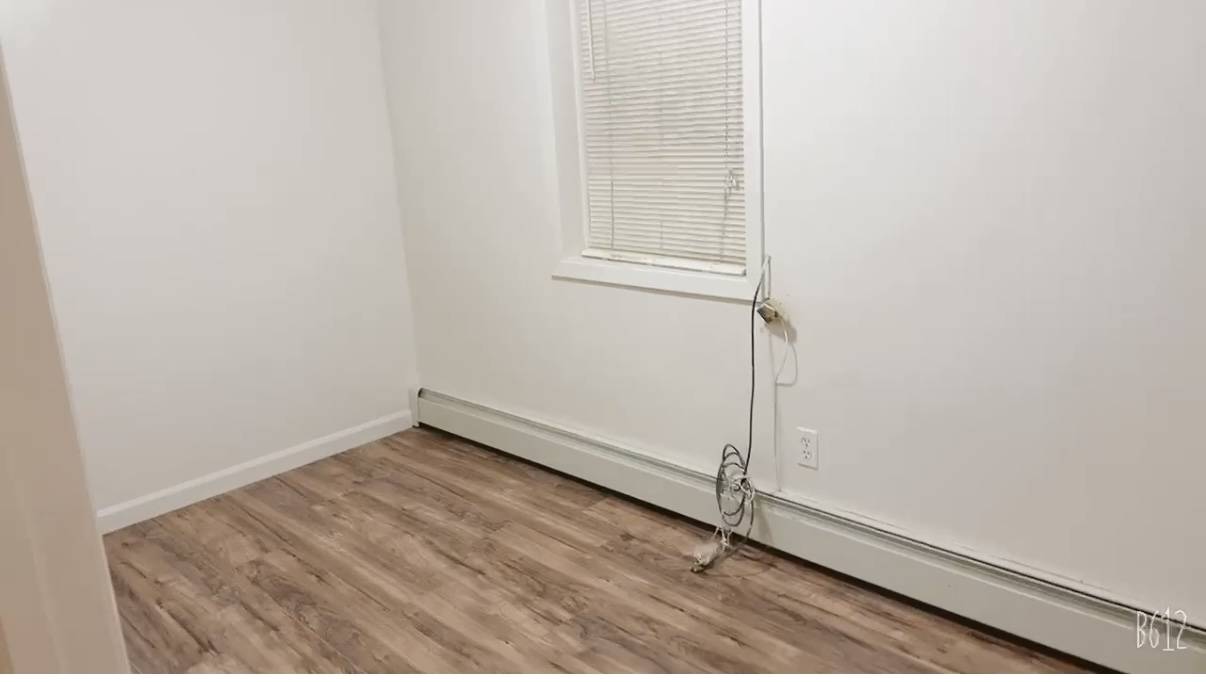 #16 photo, 1707 E 34th Street, הברונקס Marine Park , NY 11234