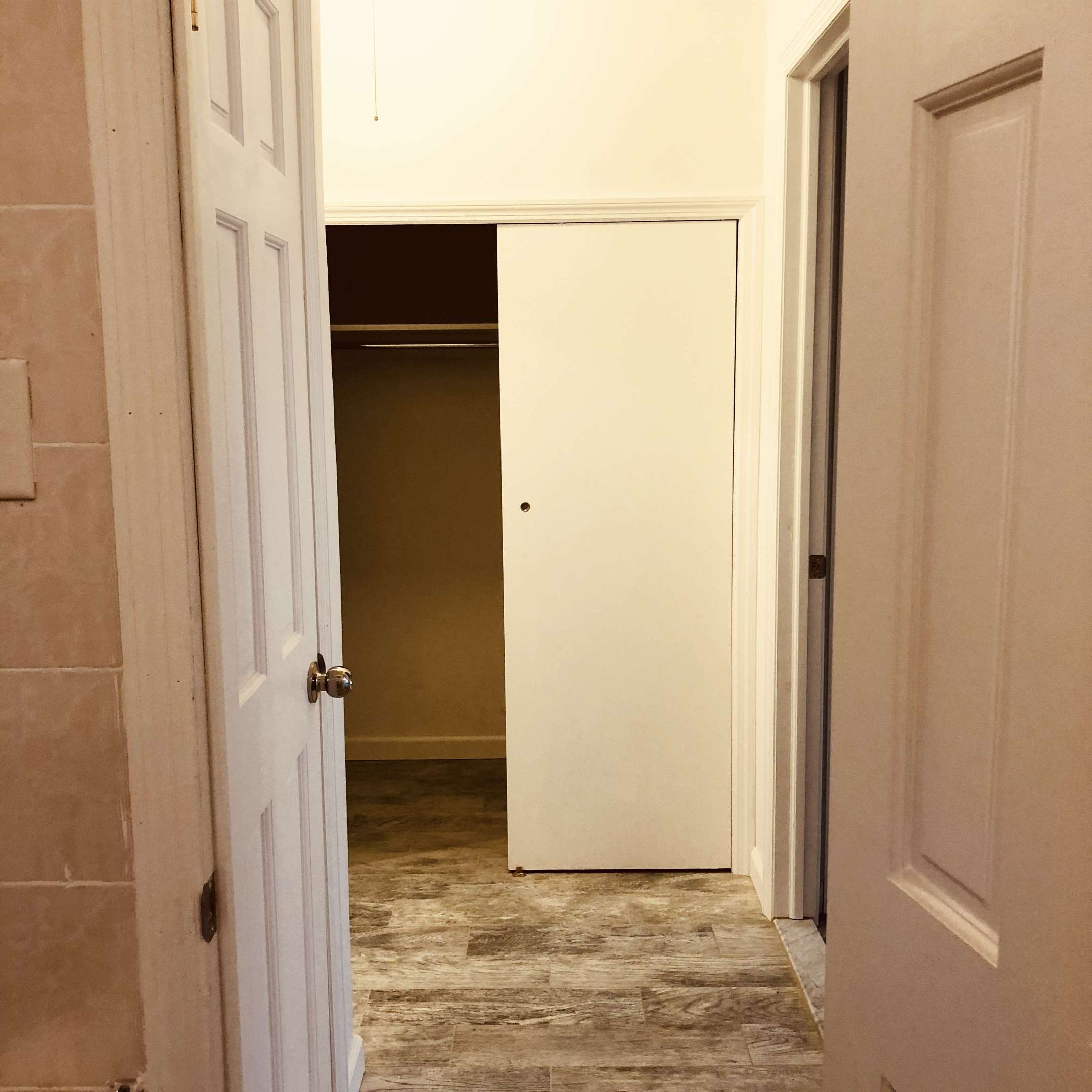 #9 photo, 1707 E 34th Street, הברונקס Marine Park , NY 11234