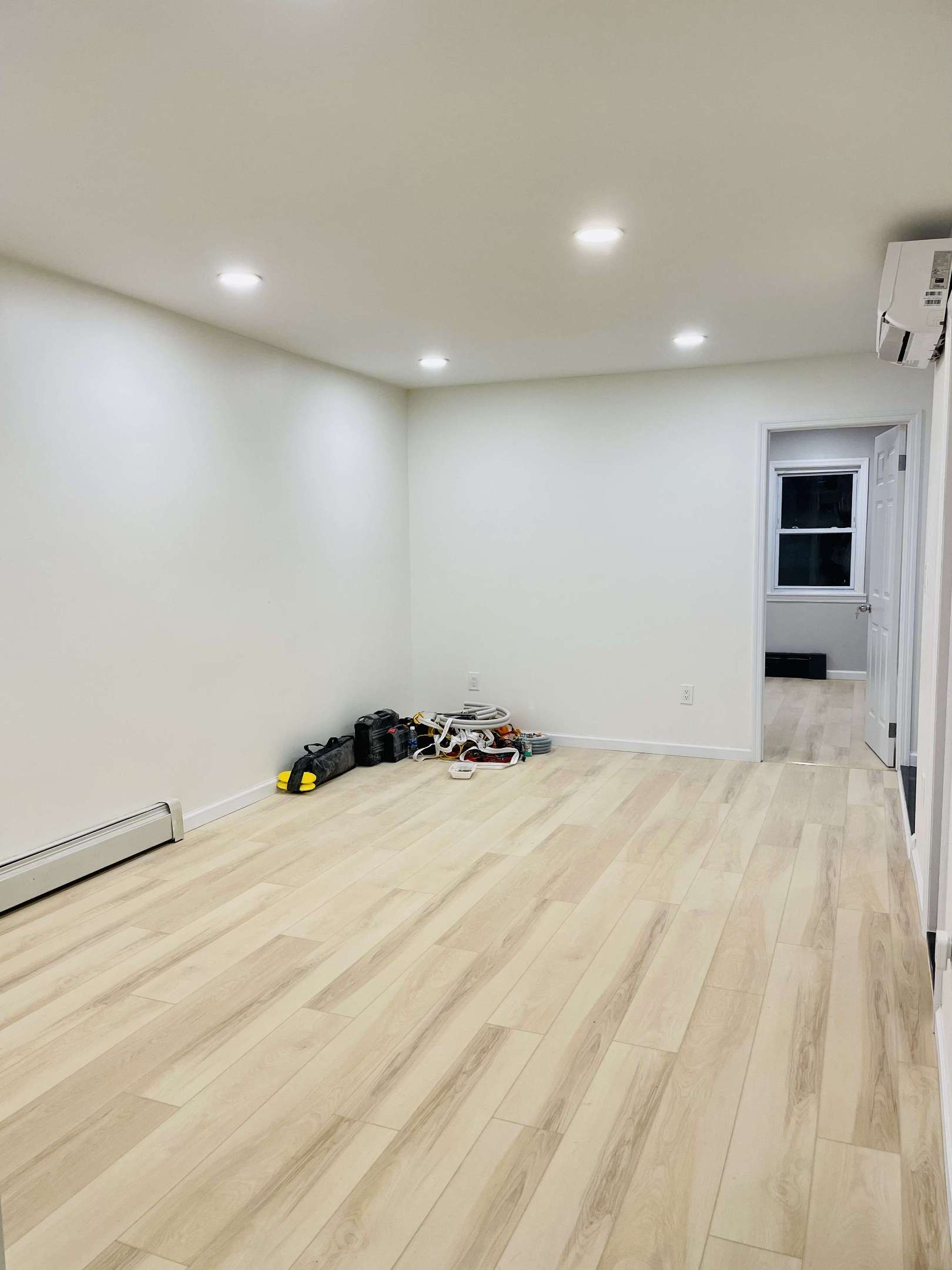 #8 photo, 4319 Bedford Avenue, ব্রুকলিন Sheepshead Bay , NY 11229