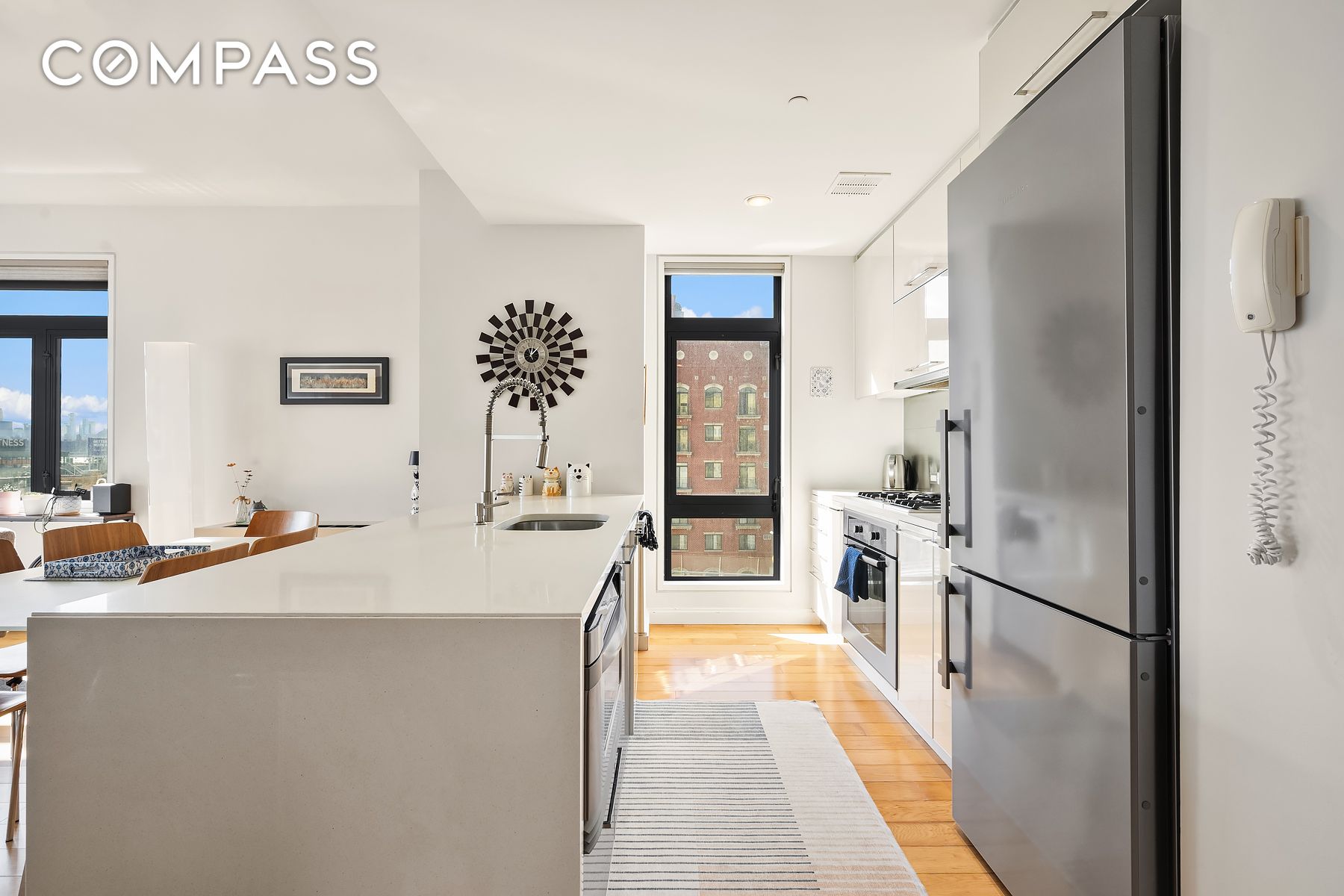 #3 photo, 11-02 49th Avenue, কুইন্‌স Long Island City , NY 11101