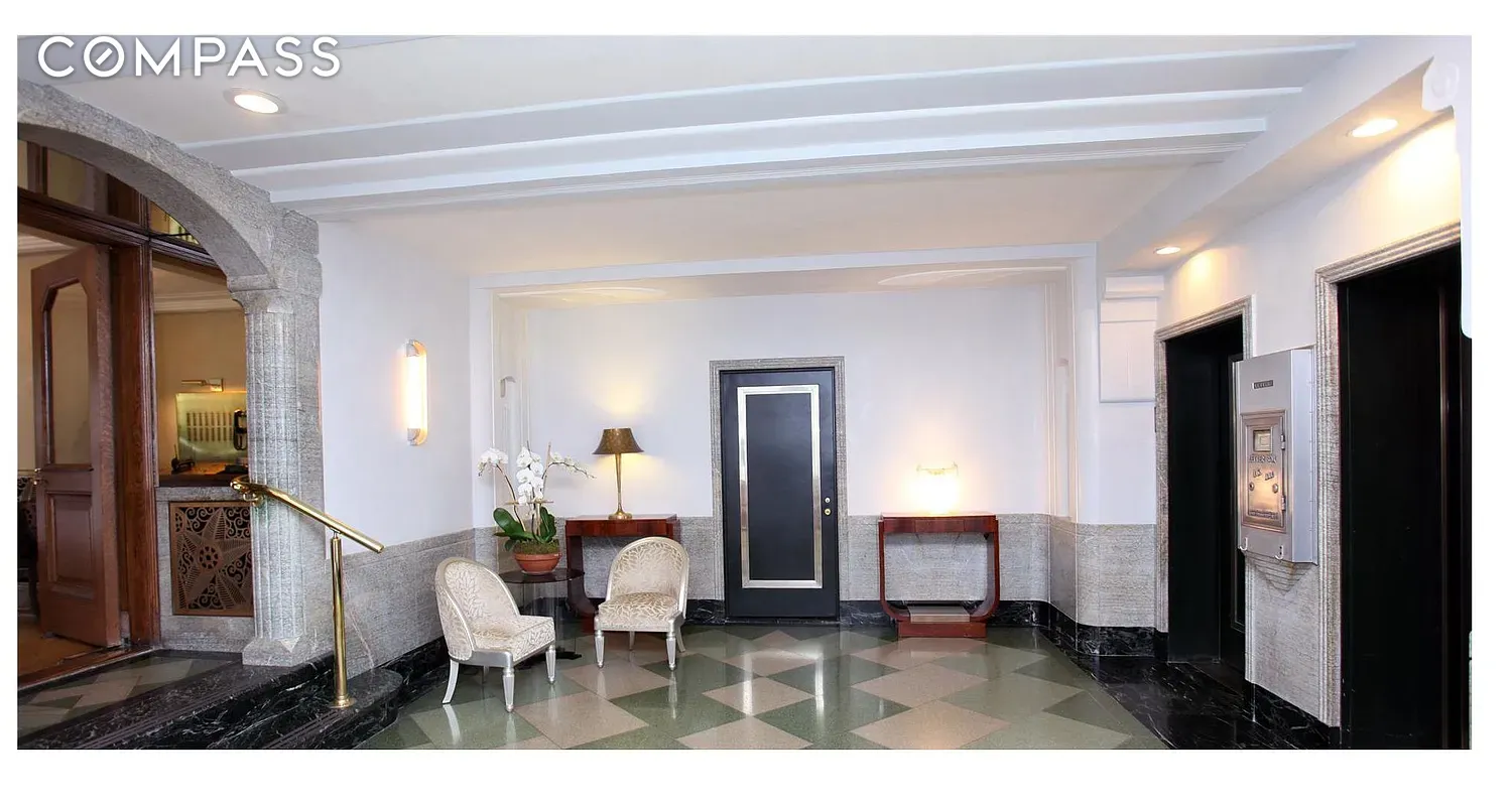 #8 photo, 2 Beekman Place, मैनहटन Midtown East , NY 10022