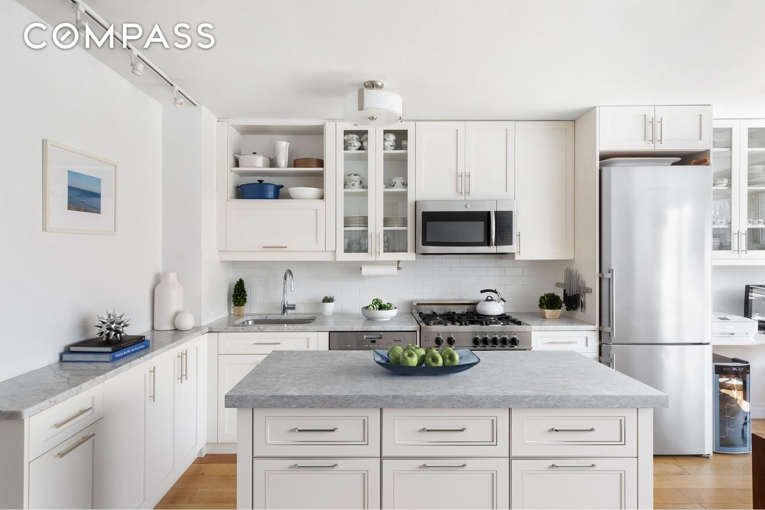 #7 photo, 251 E 32nd Street, 맨해튼 Kips Bay , NY 10016