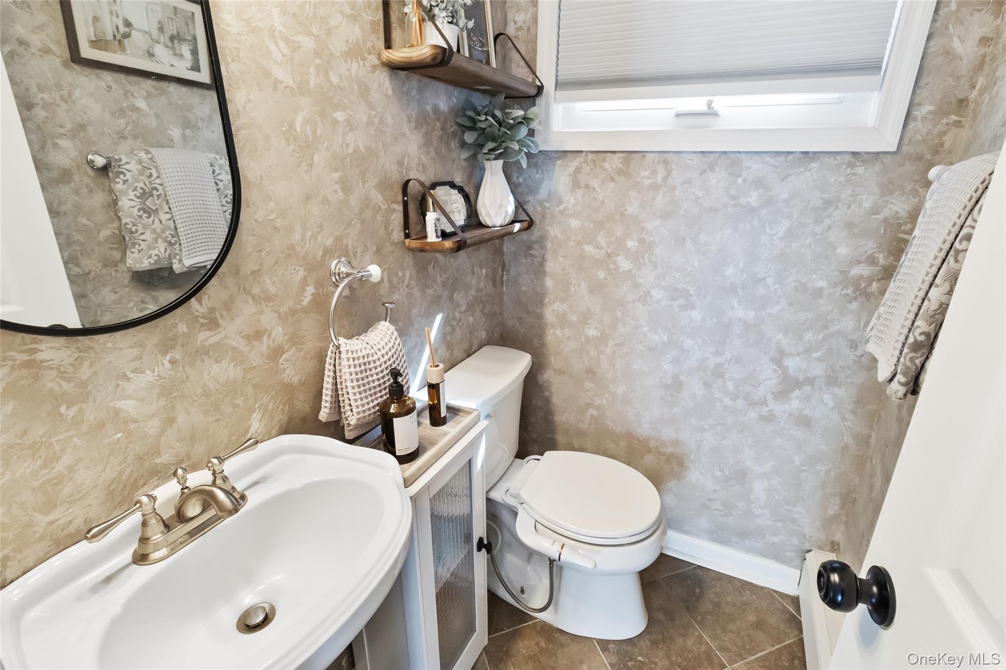 #14 photo, 306 Sound Beach Boulevard, מחוז סאפוק Sound Beach , NY 11789